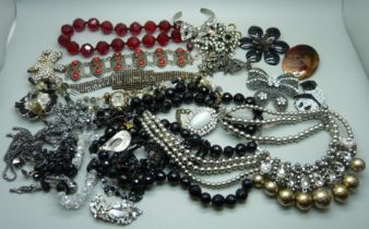 A collection of costume jewellery