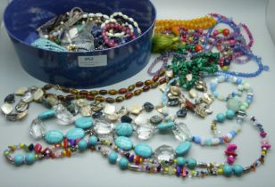 A collection of semi-precious gemstone jewellery, rose quartz, malachite, etc.