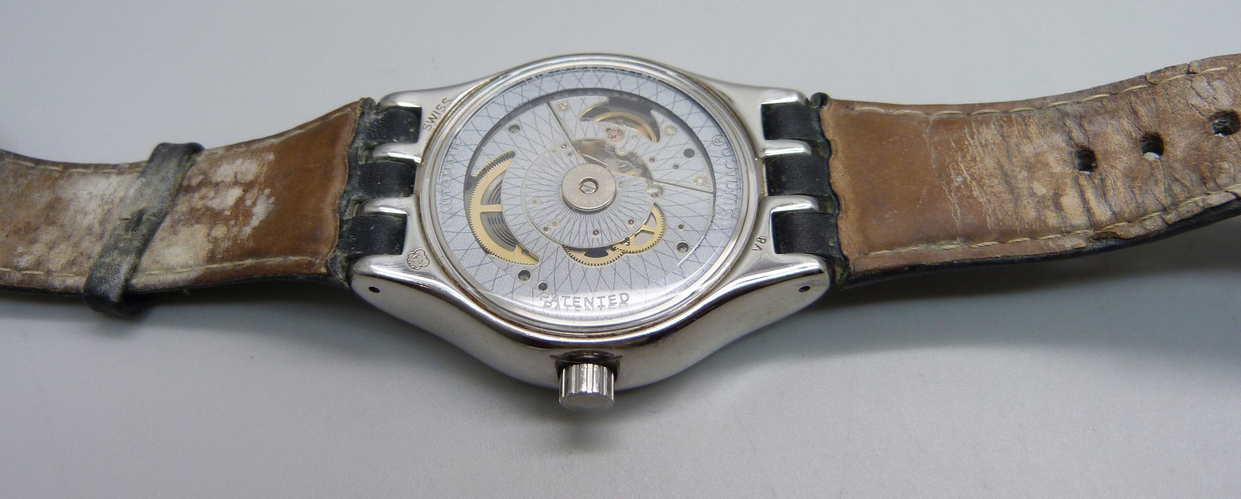 A gentleman's Swatch automatic wristwatch - Image 4 of 6