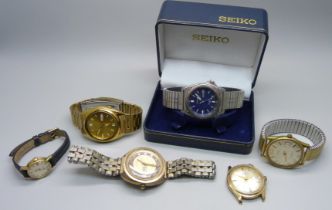 Watches including a Seiko 5 automatic and a Seiko quartz day/date
