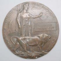 A WWI death plaque to Harry Lees Dacre Craven