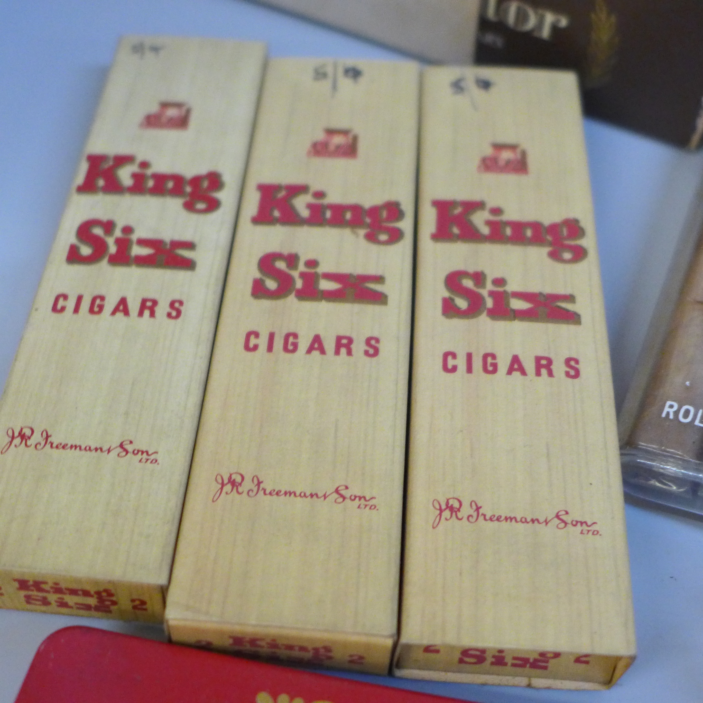 A box of cigars, 50 Senator Mild cigars, King Six and Castella in candle tubes, etc. - Image 3 of 4