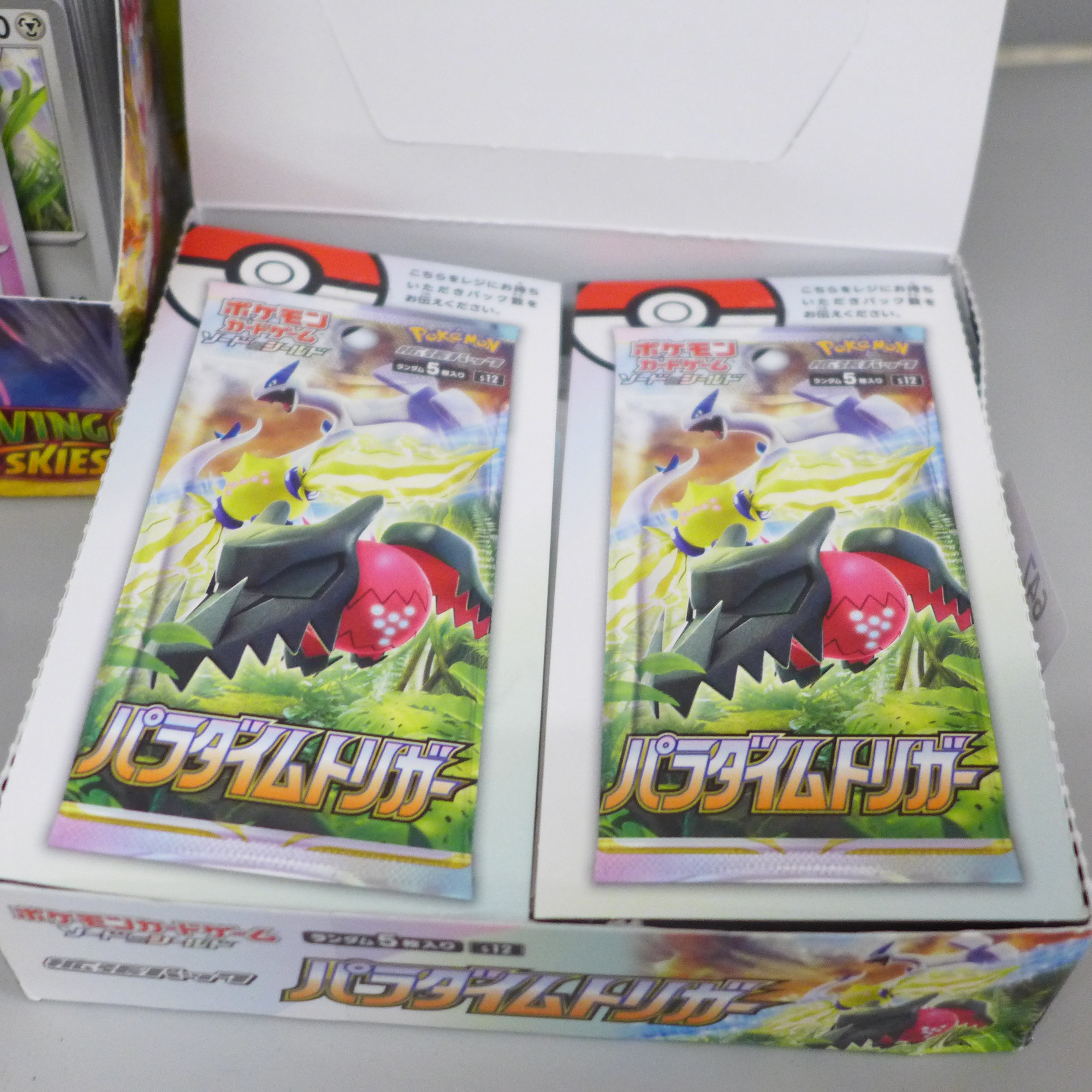 1000 Pokemon cards including 60 holos - Image 4 of 4