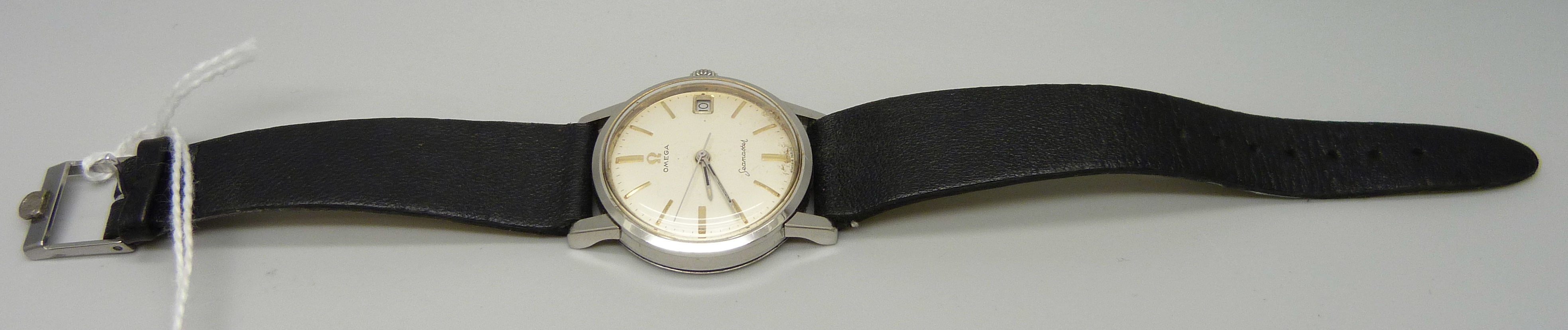 A gentleman's stainless steel Omega Seamaster date wristwatch, 32mm case - Image 5 of 5