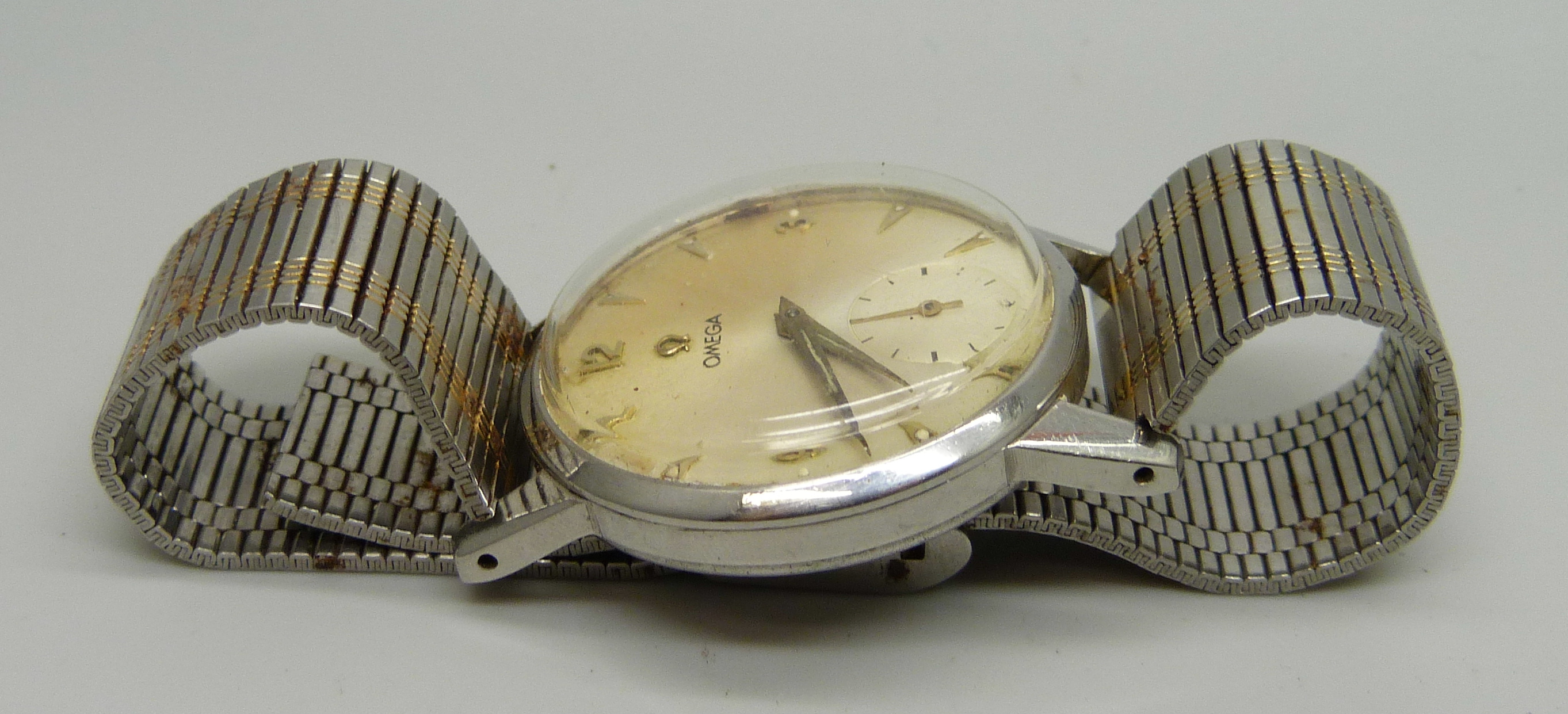 A gentleman's Omega wristwatch with subsidiary second hand, the case back bears inscription dated - Image 3 of 6