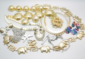 Retro 1970s/1980s jewellery including Adrien Mann