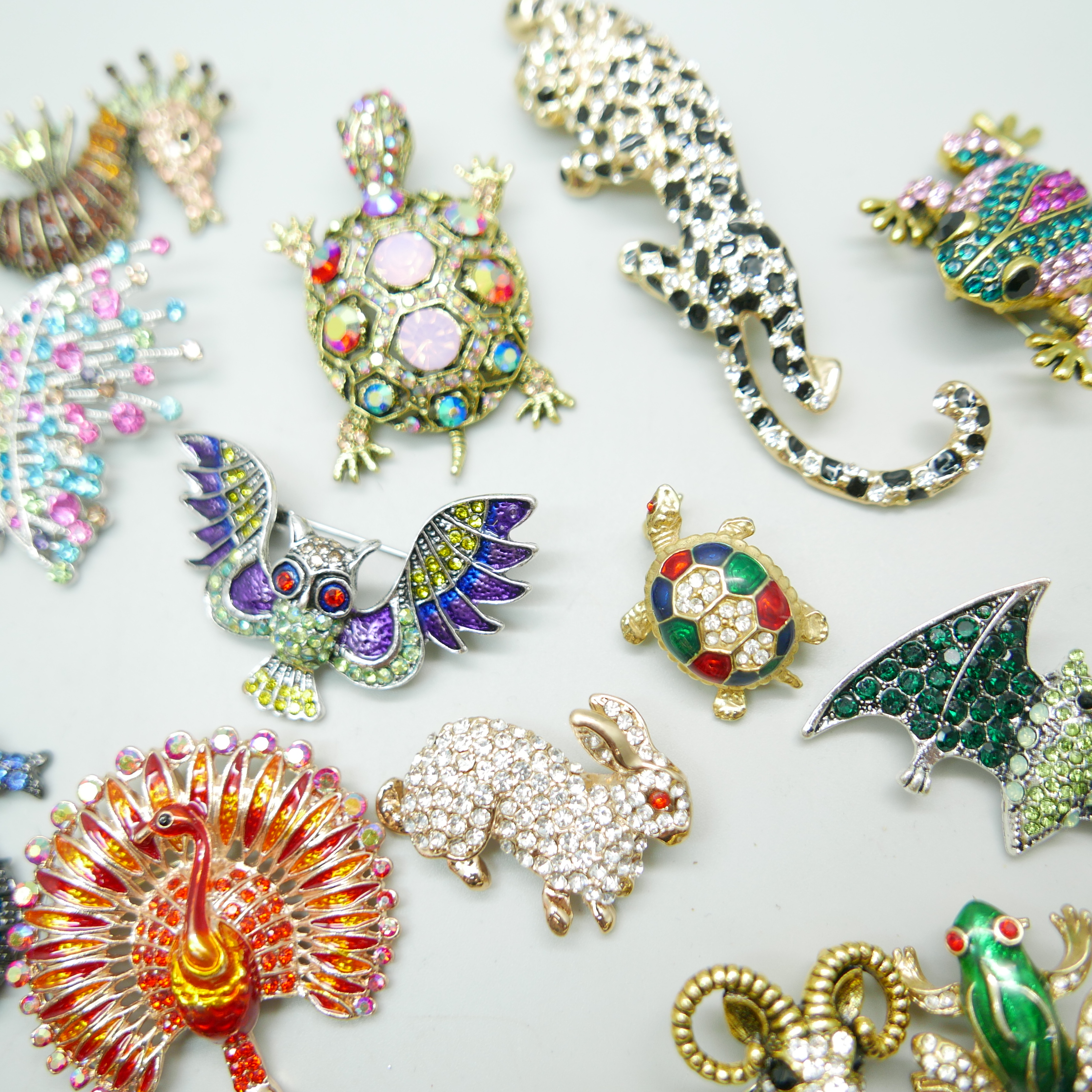 A collection of twenty-three rhinestones animal, bird, insect and other brooches, and one - Image 3 of 5