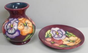 A Moorcroft Palmata pin dish and a Palmata small vase, 9.5cm