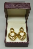 A pair of 9ct gold Unoaerere designer earrings, 6.1g