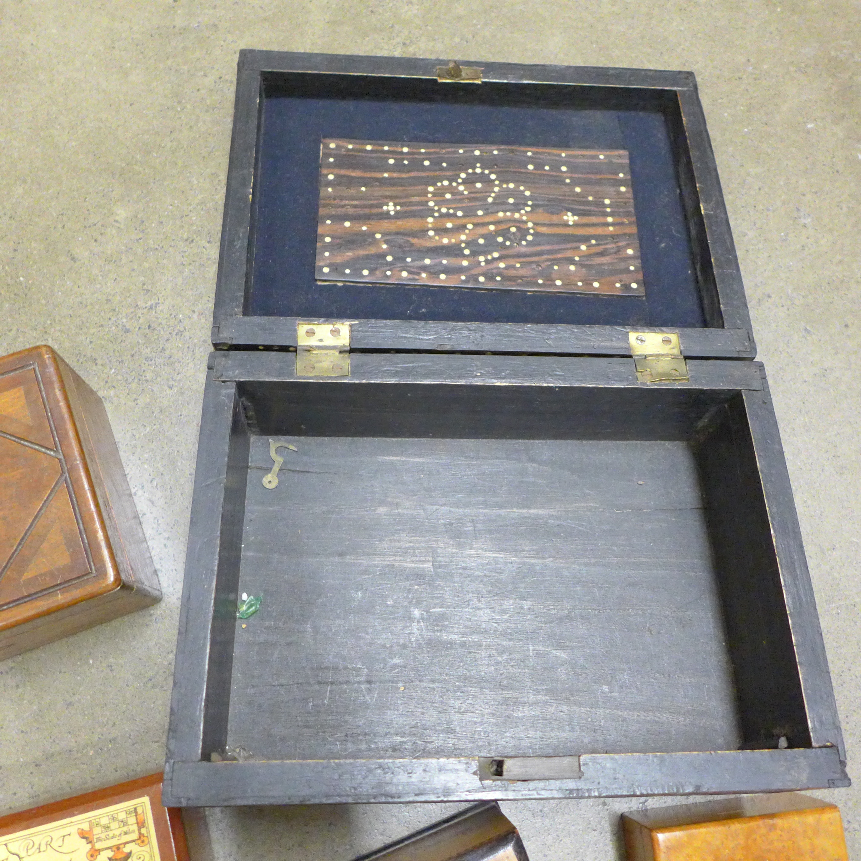 A porcupine quill box, with bone inlay, other wooden boxes and tins **PLEASE NOTE THIS LOT IS NOT - Image 3 of 4