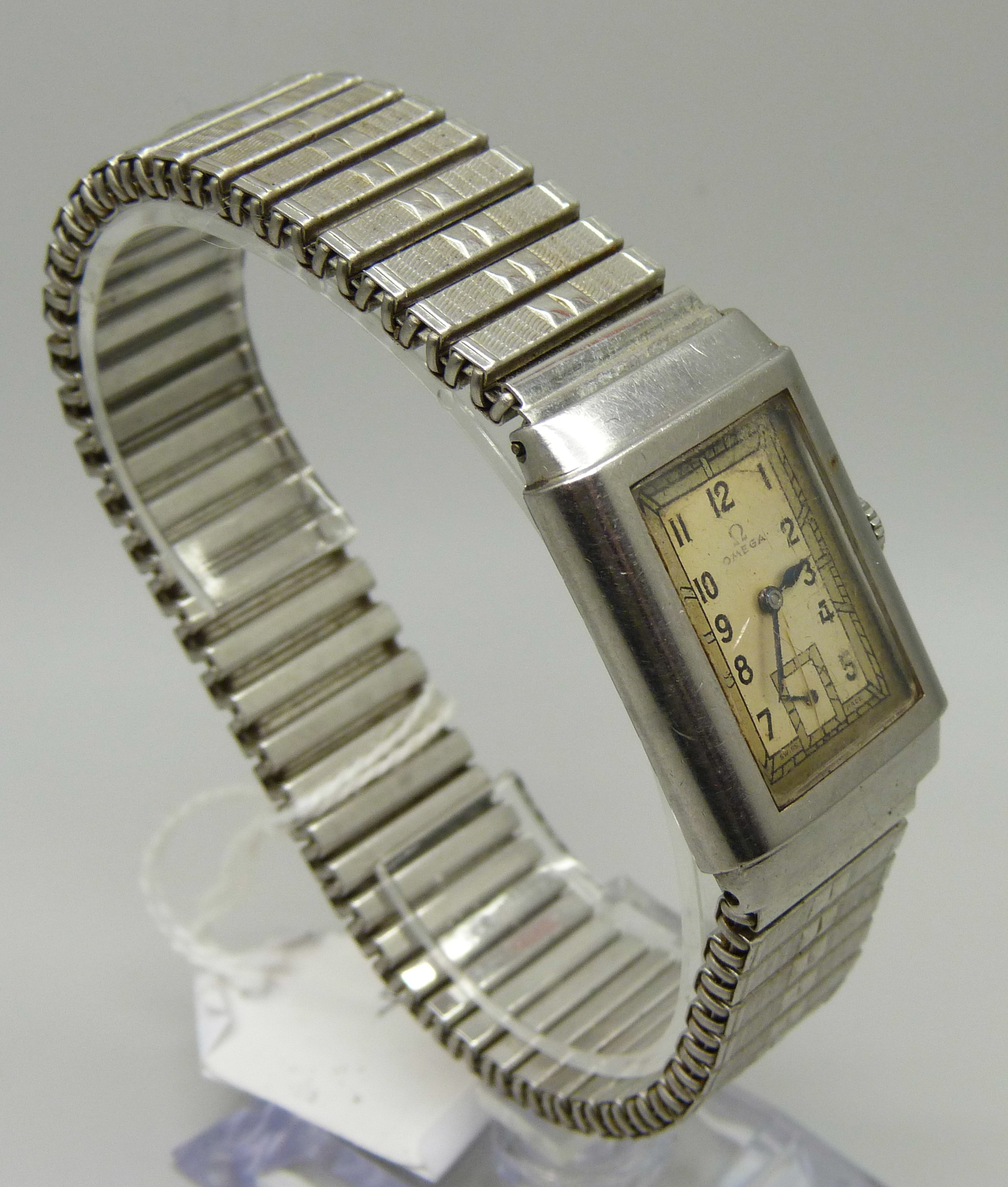 A gentleman's 1930s stainless steel Omega tank wristwatch, 22mm case - Image 3 of 5