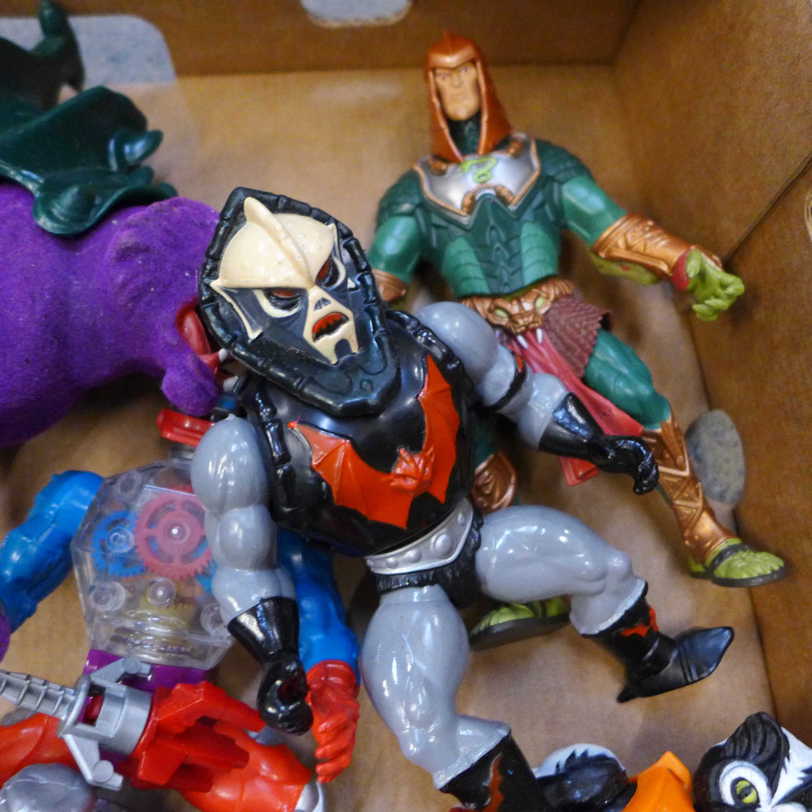 A collection of nineteen original Mattel He-Man/Masters of the Universe articulated figures from the - Image 2 of 5
