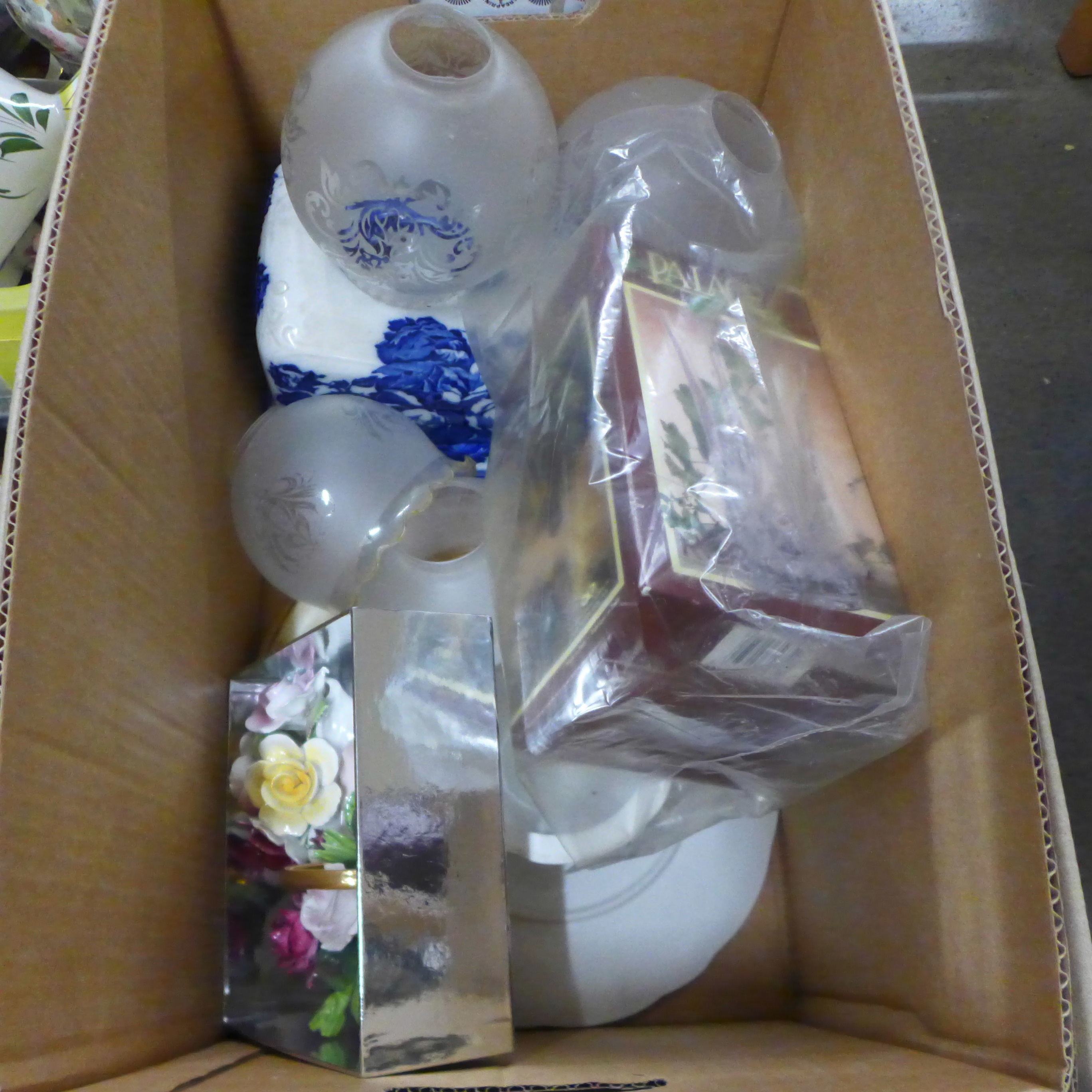 Six boxes of mixed china, tea wares, blue and white, Japanese tea wares, glass light shades, - Image 5 of 7