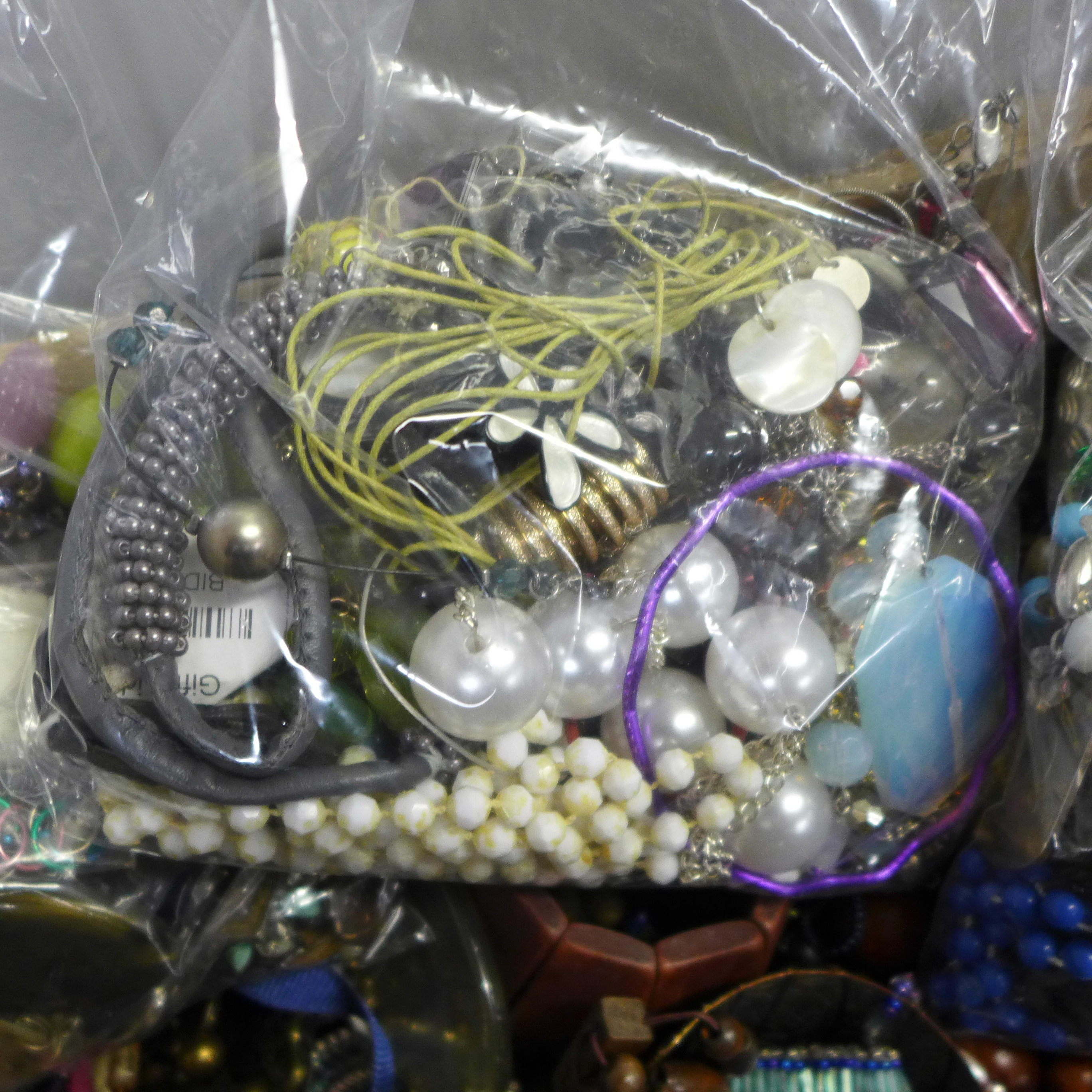 A large box of costume jewellery and three bags - Image 4 of 5