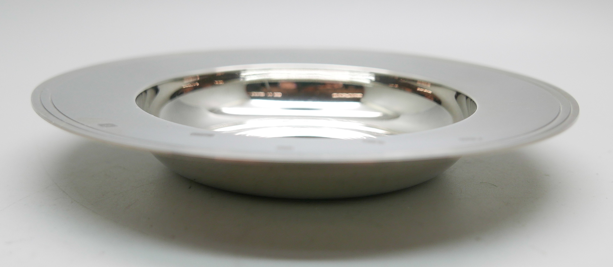 A silver dish, 119g - Image 2 of 4
