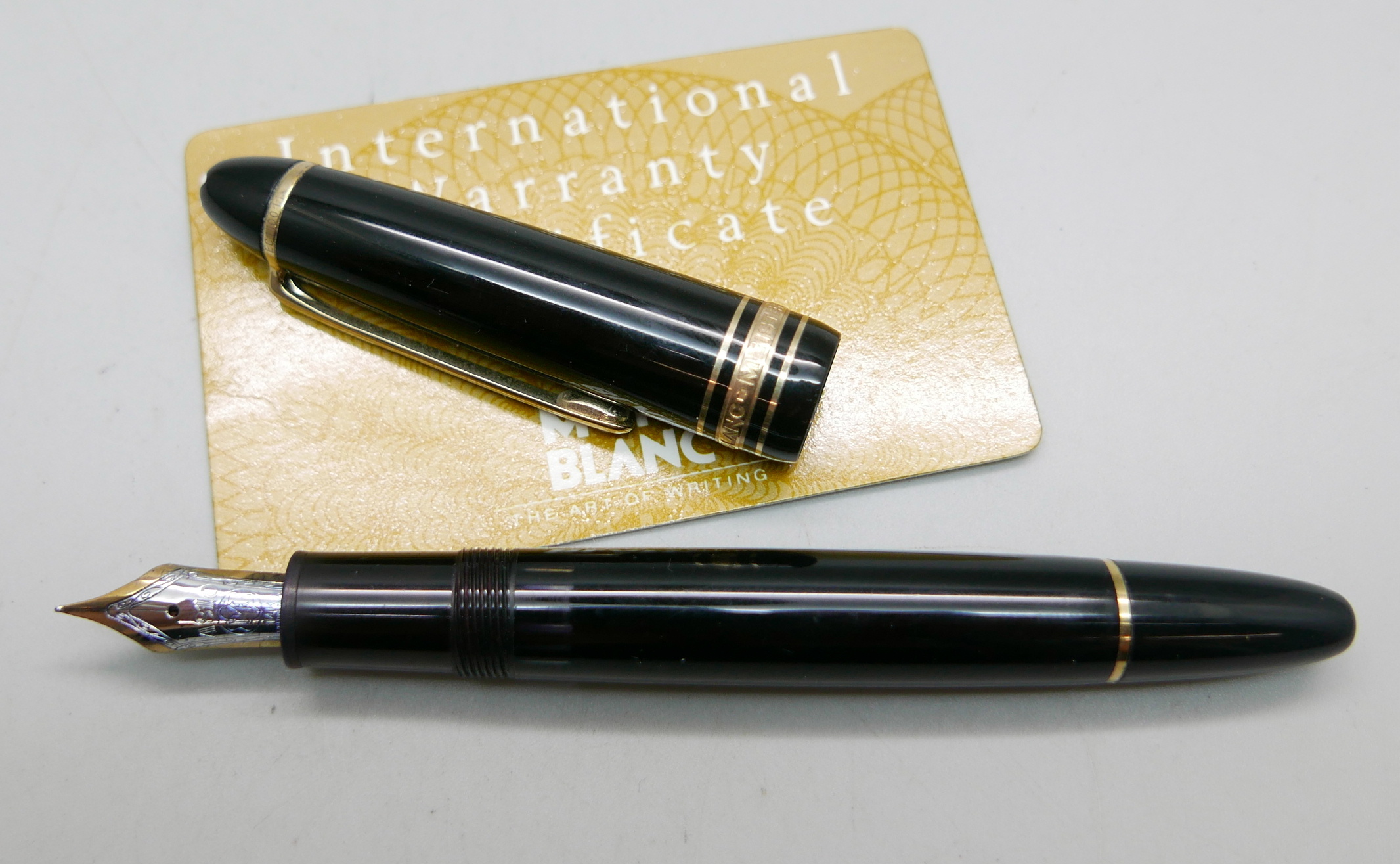 A Montblanc Meisterstuck No.146 fountain pen with 14ct gold nib, EC110011, with a warranty card - Image 3 of 4