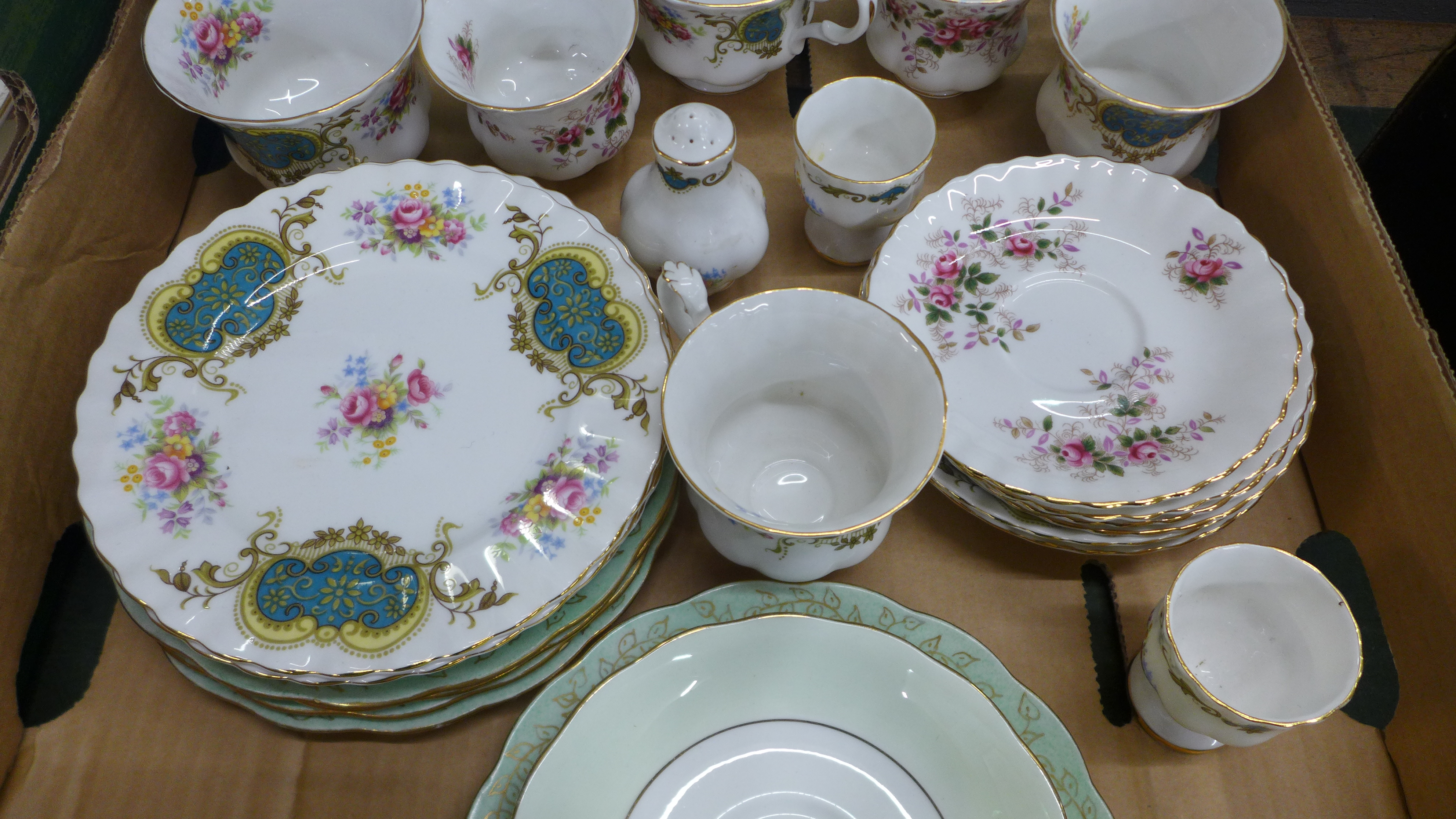 Royal Albert Lavender Rose, Berkeley and other teawares **PLEASE NOTE THIS LOT IS NOT ELIGIBLE FOR - Image 3 of 3