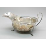 A silver sauce boat, Viners, Sheffield 1934, 104.4g
