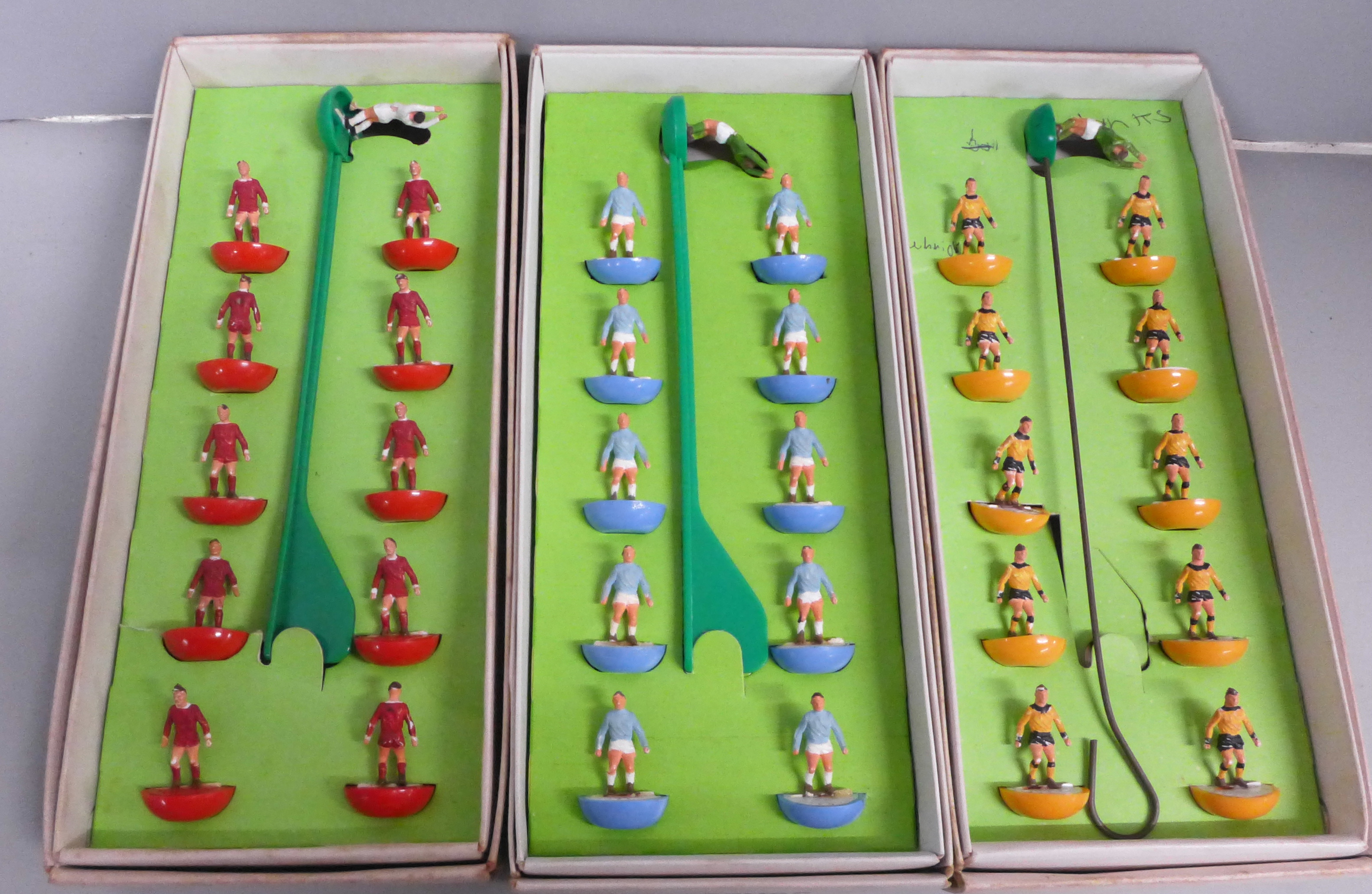 A collection of Subbuteo, twelve teams, some accessories, interchangeable goalkeepers, also West - Image 3 of 5