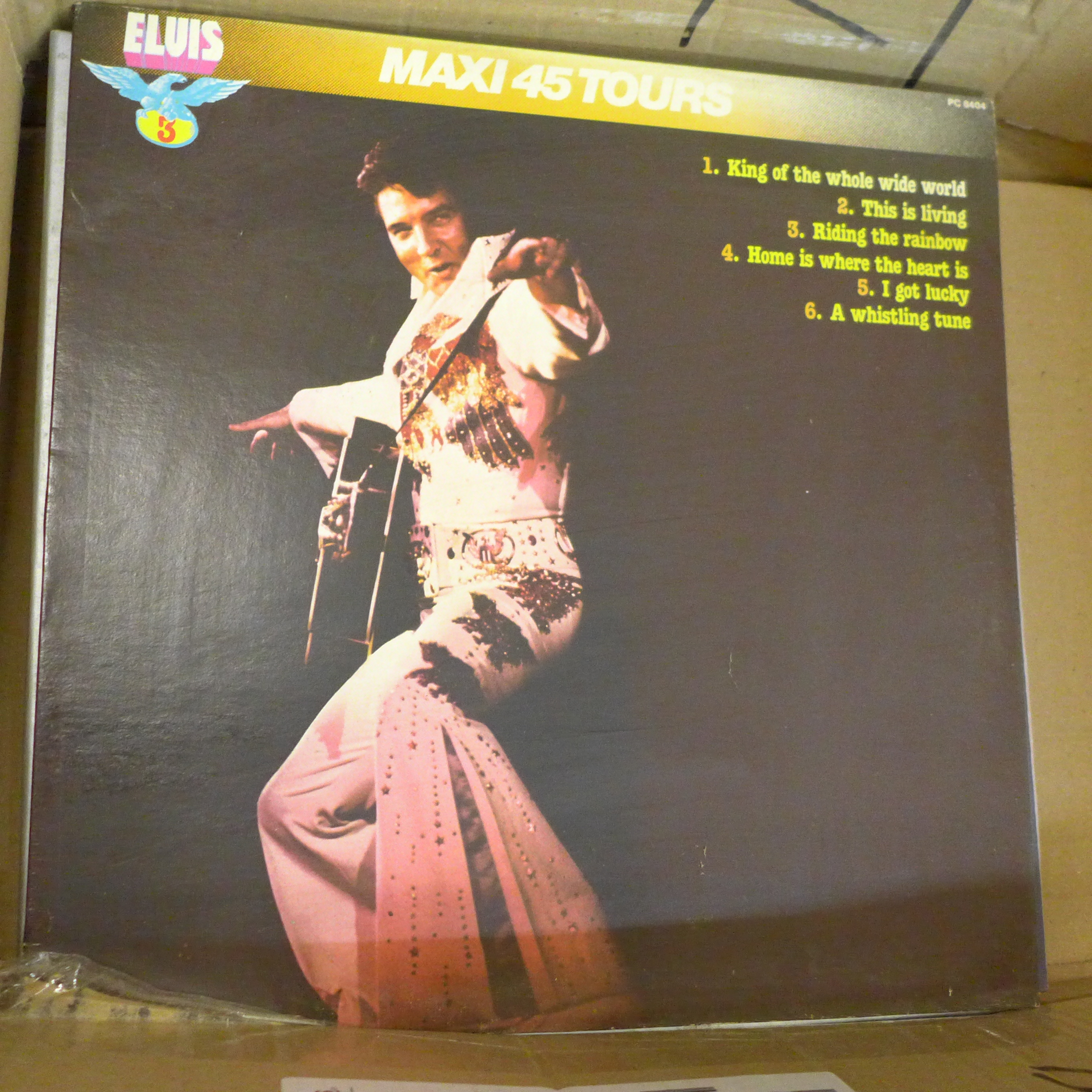 A collection of Elvis Presley LP records and cine-films - Image 8 of 9