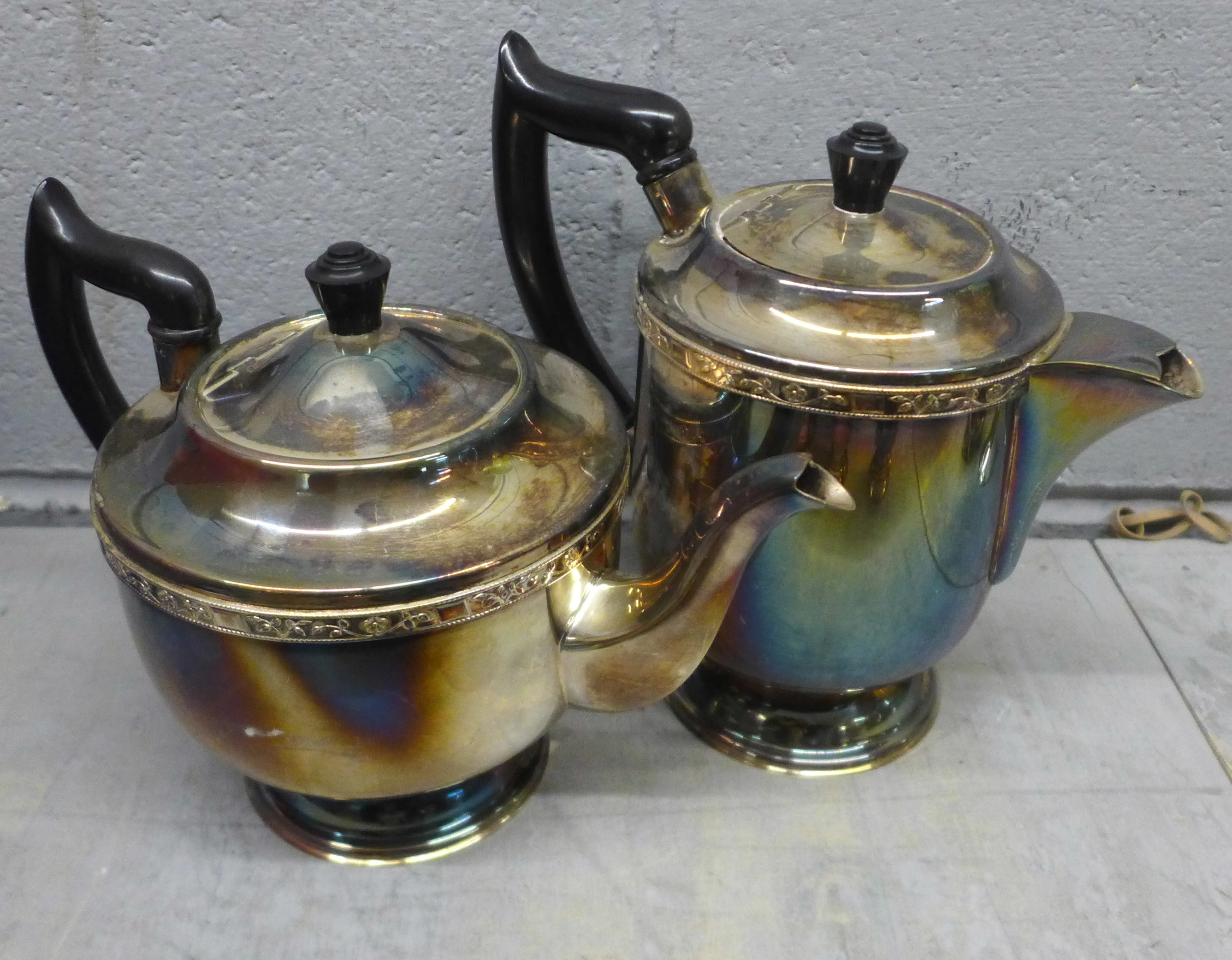 A four piece plated tea service by Viners and other plated ware **PLEASE NOTE THIS LOT IS NOT - Image 2 of 7