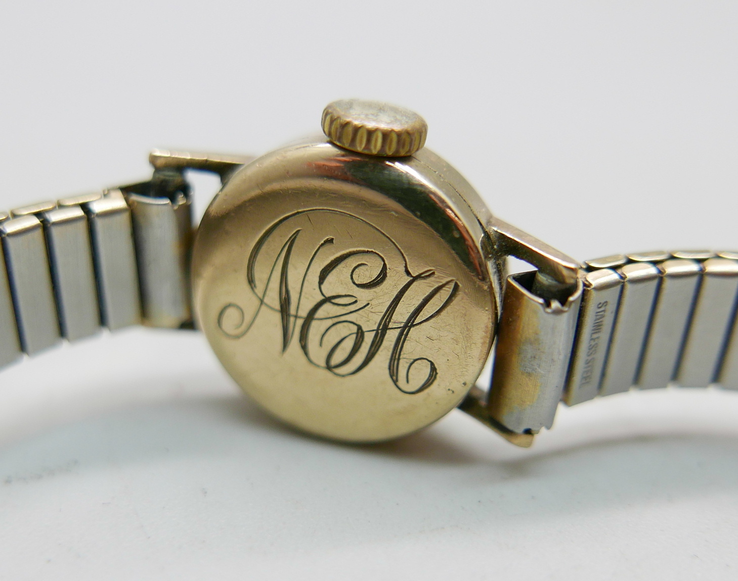 A lady's 9ct gold cased Cyma Cymaflex wristwatch - Image 3 of 3