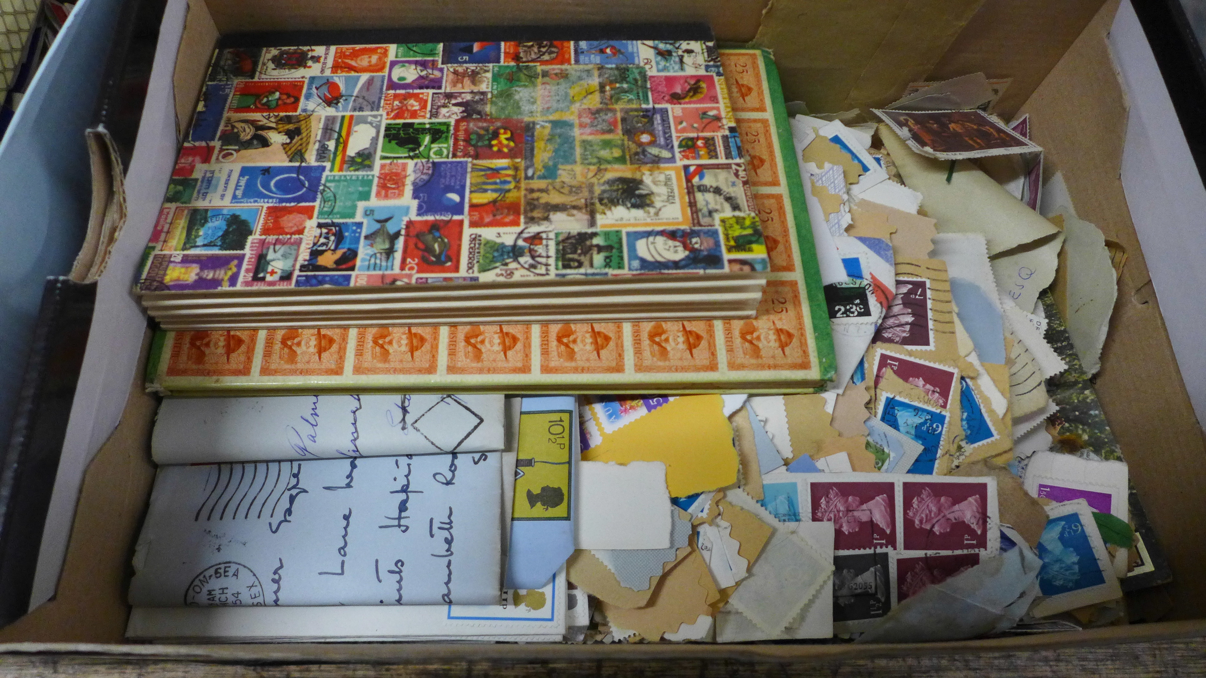 A collection of stamps, loose stamps and matchbox covers **PLEASE NOTE THIS LOT IS NOT ELIGIBLE - Image 3 of 4