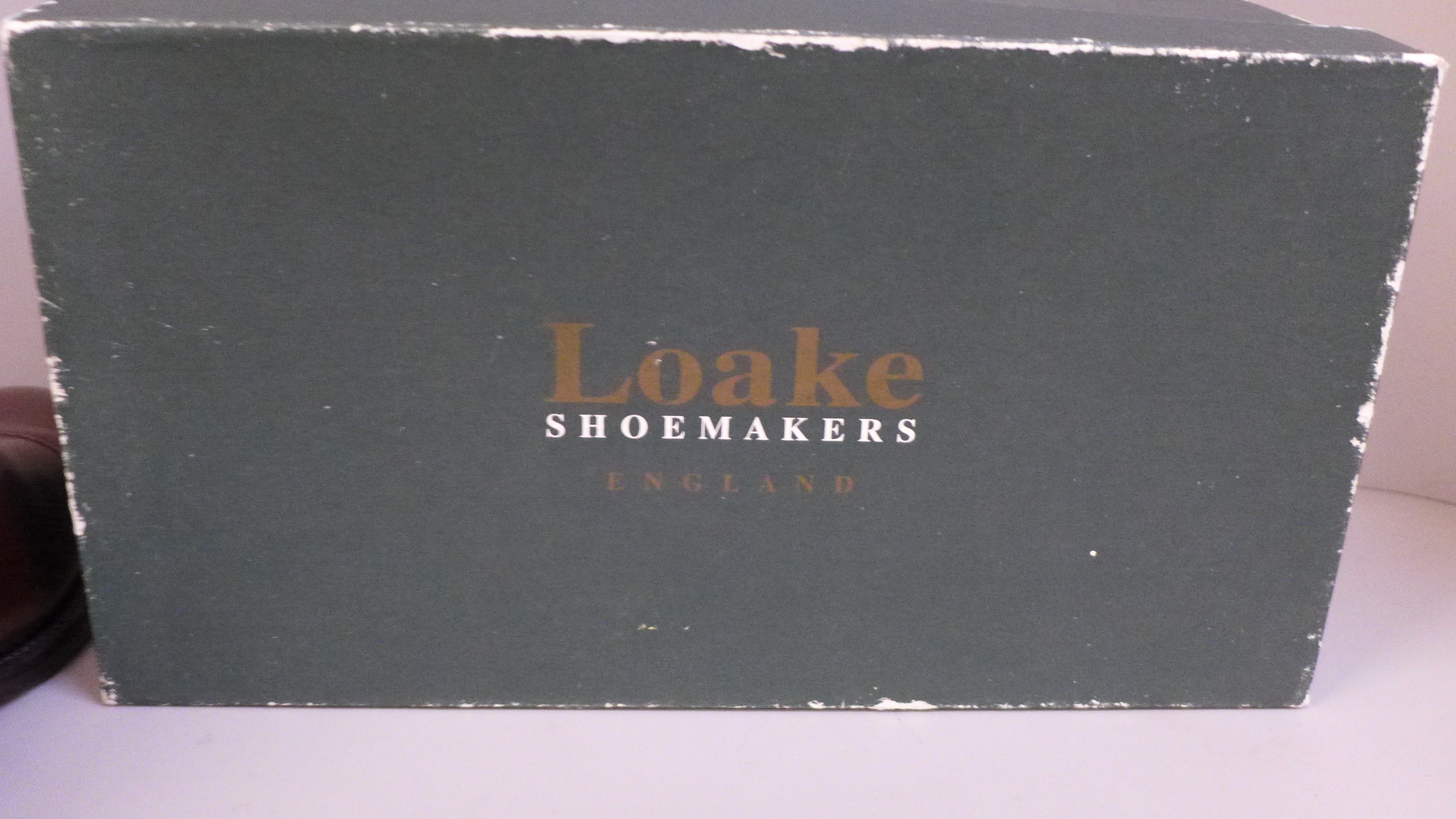 A pair of gentleman's leather Loake shoes, size 10, new in box and a Hoggs of Fife gentleman's - Image 5 of 6