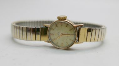 A lady's 9ct gold cased Cyma Cymaflex wristwatch