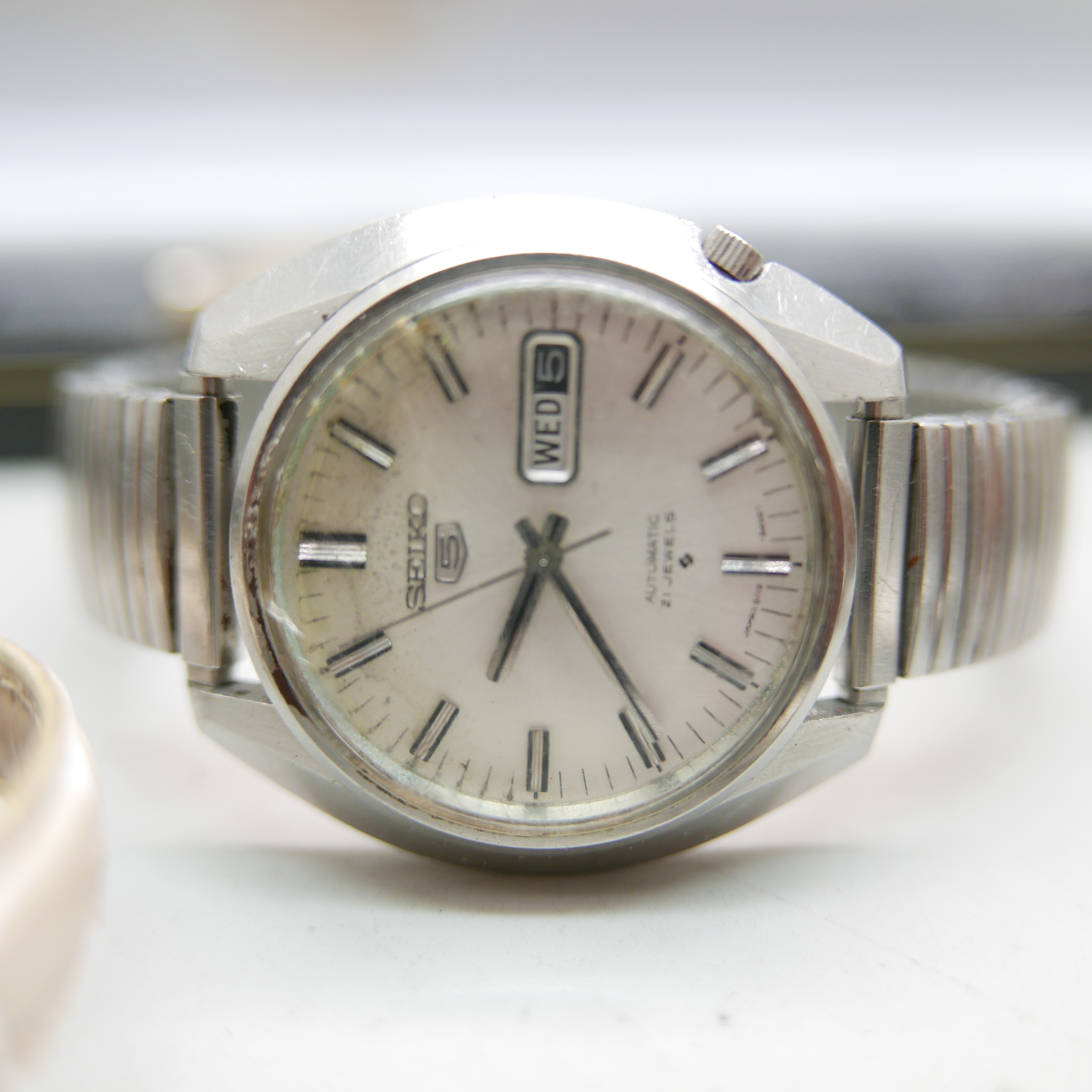 Wristwatches, Seiko 5 automatic day date movement 6119, Sekonda, etc. - Image 2 of 3