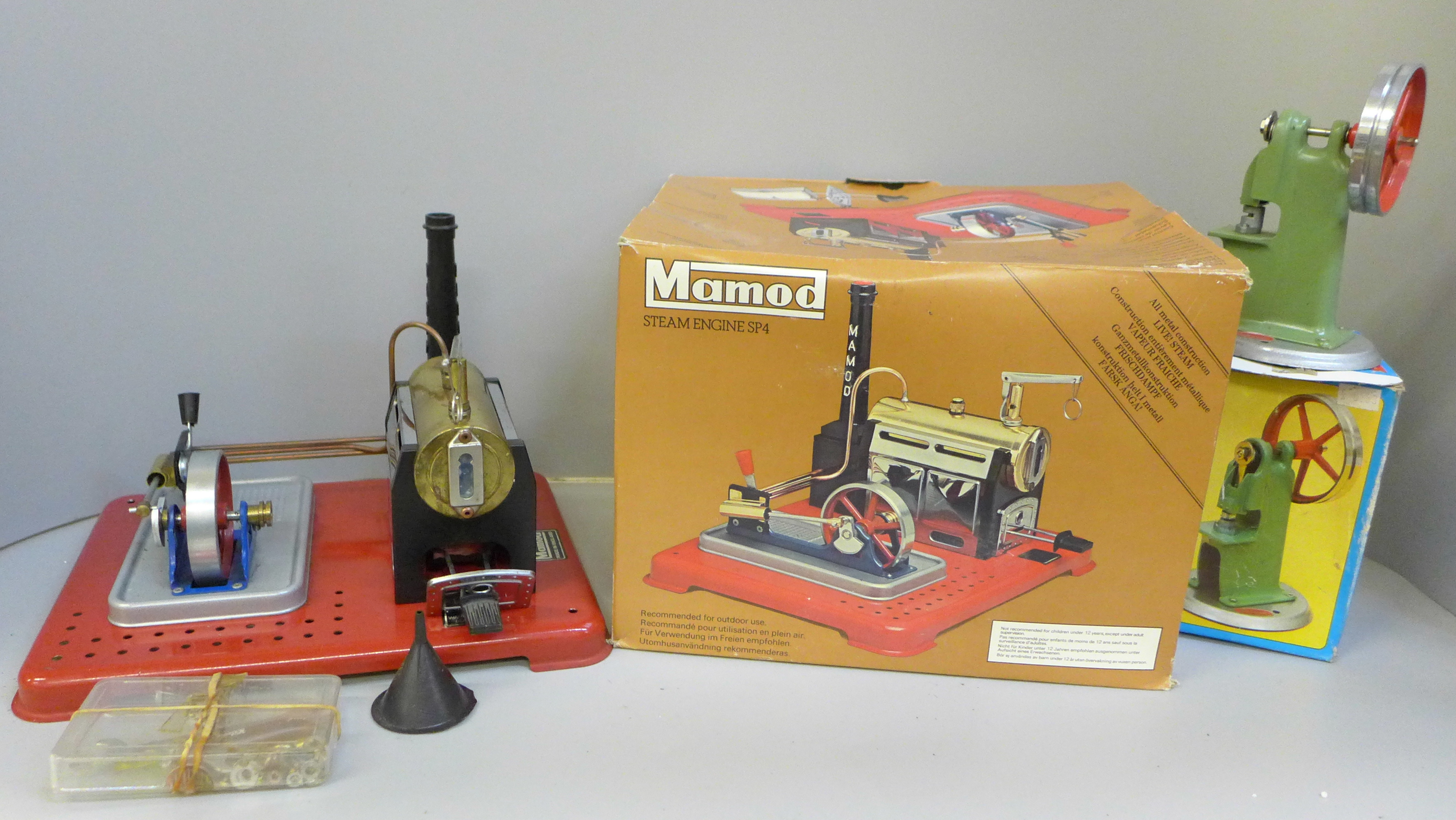 A Mamod Steam Engine SP4 in original box and an Eccentric Press (Wilesco M59) in original box