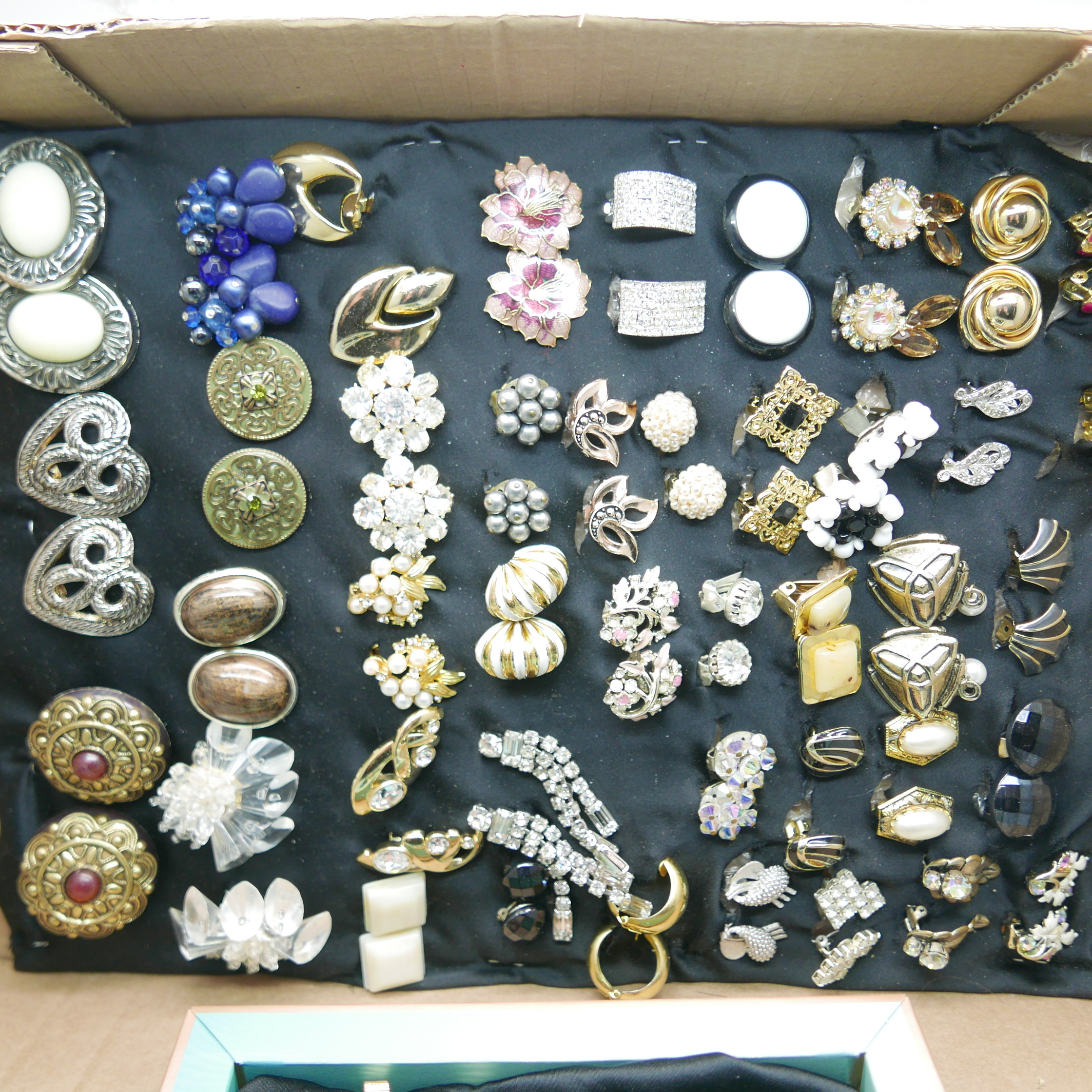 Forty-nine pairs of clip-on earrings - Image 2 of 3