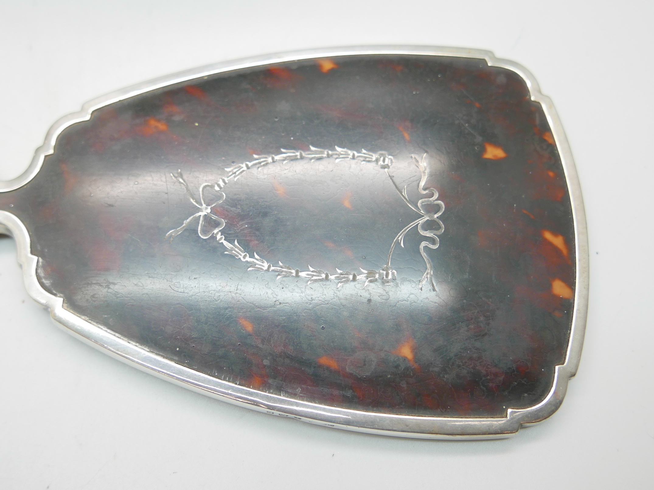 A silver and tortoiseshell hand mirror and a silver topped glass preserve jar, lid 37g - Image 2 of 6