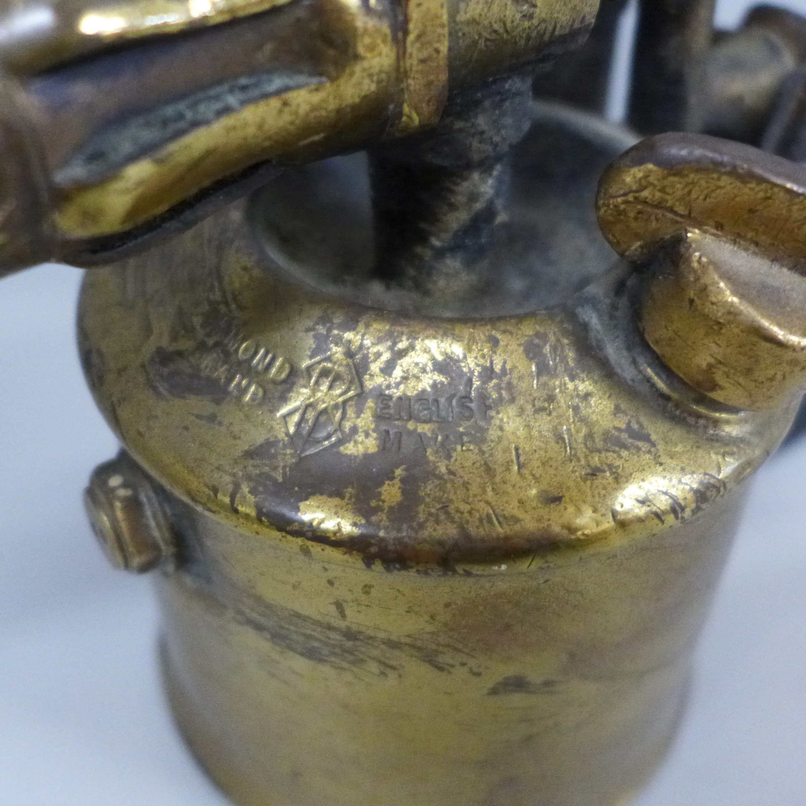 A 1920s brass blow lamp with wooden handle - Image 3 of 5