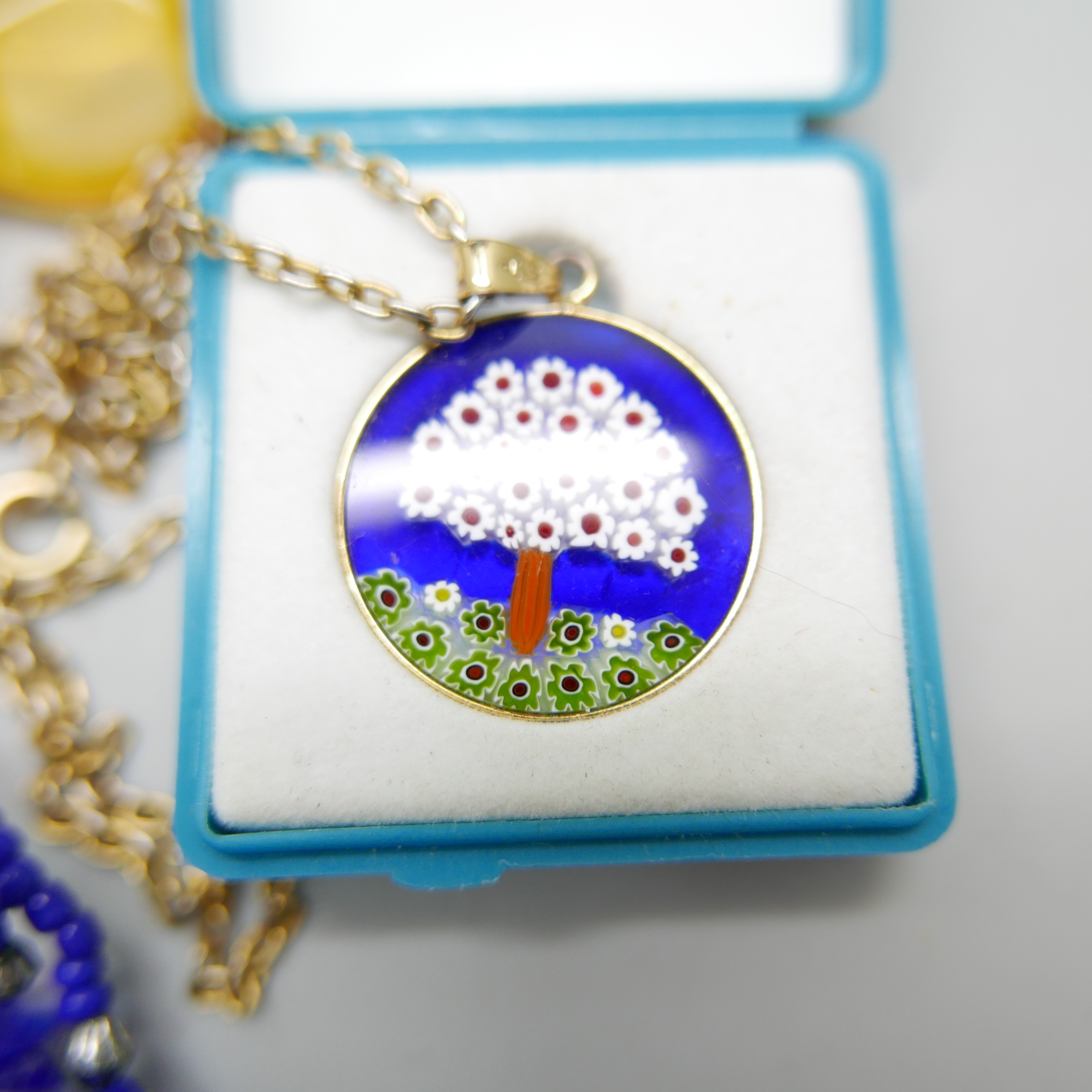 Murano and other glass jewellery - Image 3 of 4