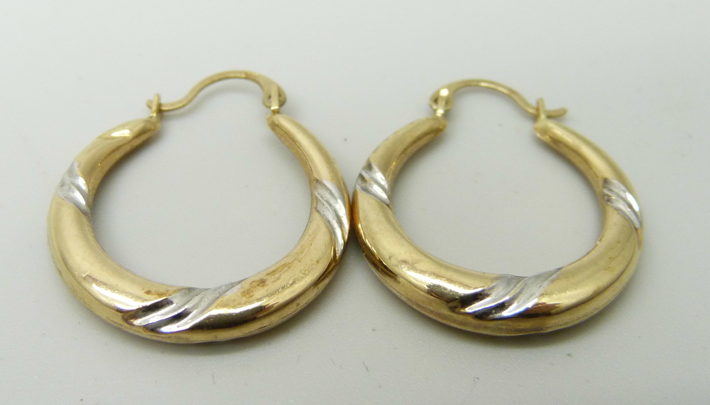 A pair of 9ct gold hoop earrings, 1g
