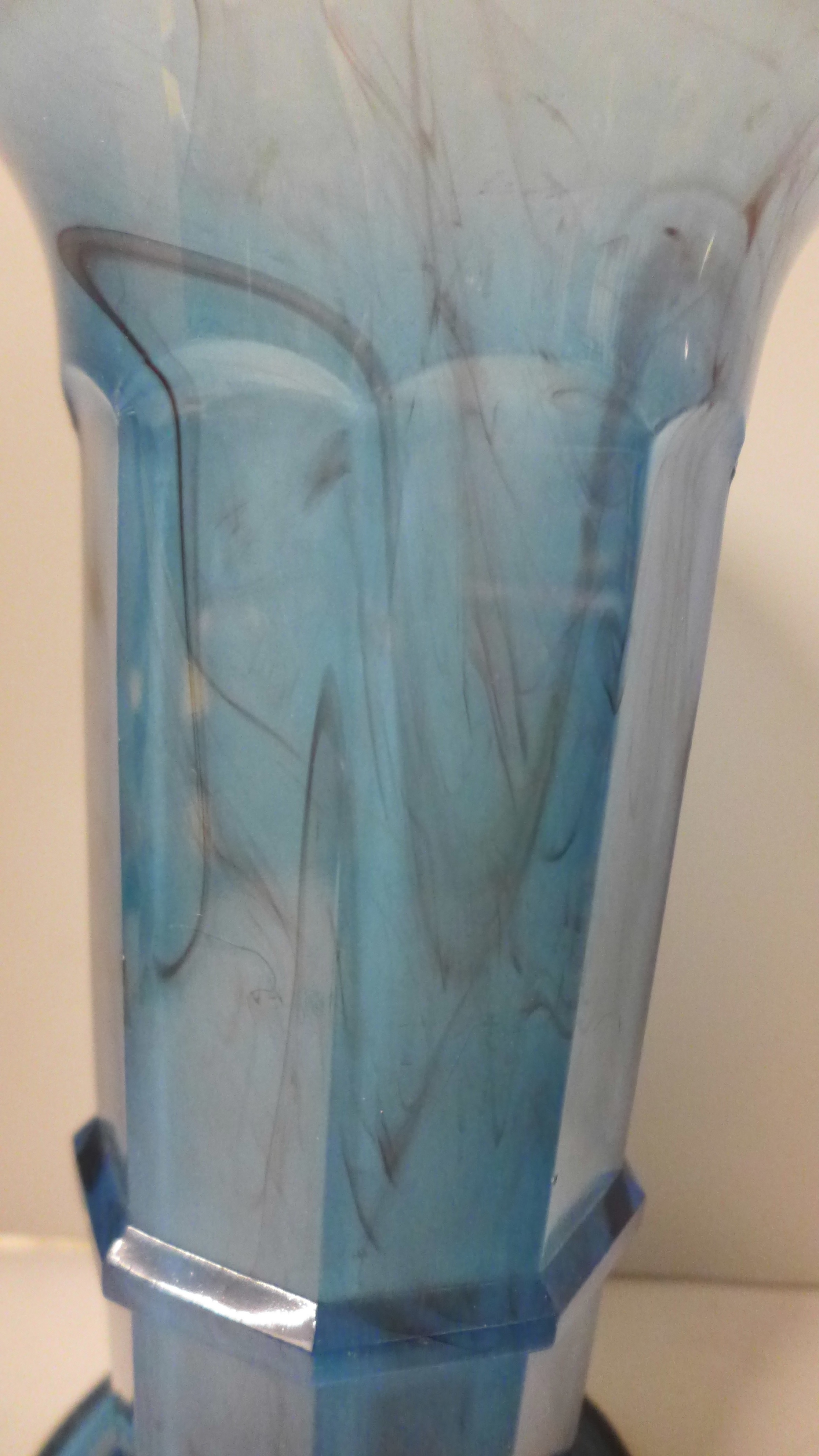 A large clear glass poison jar, 35.5cm and a Davidson blue glass vase - Image 3 of 7