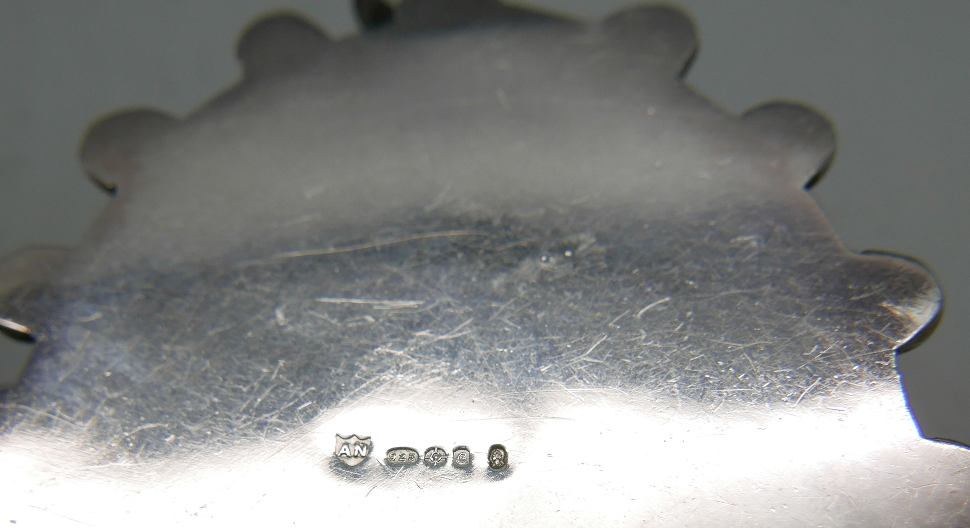 A large hallmarked silver and stone set pendant, London import mark for 1977, 48mm wide - Image 3 of 4