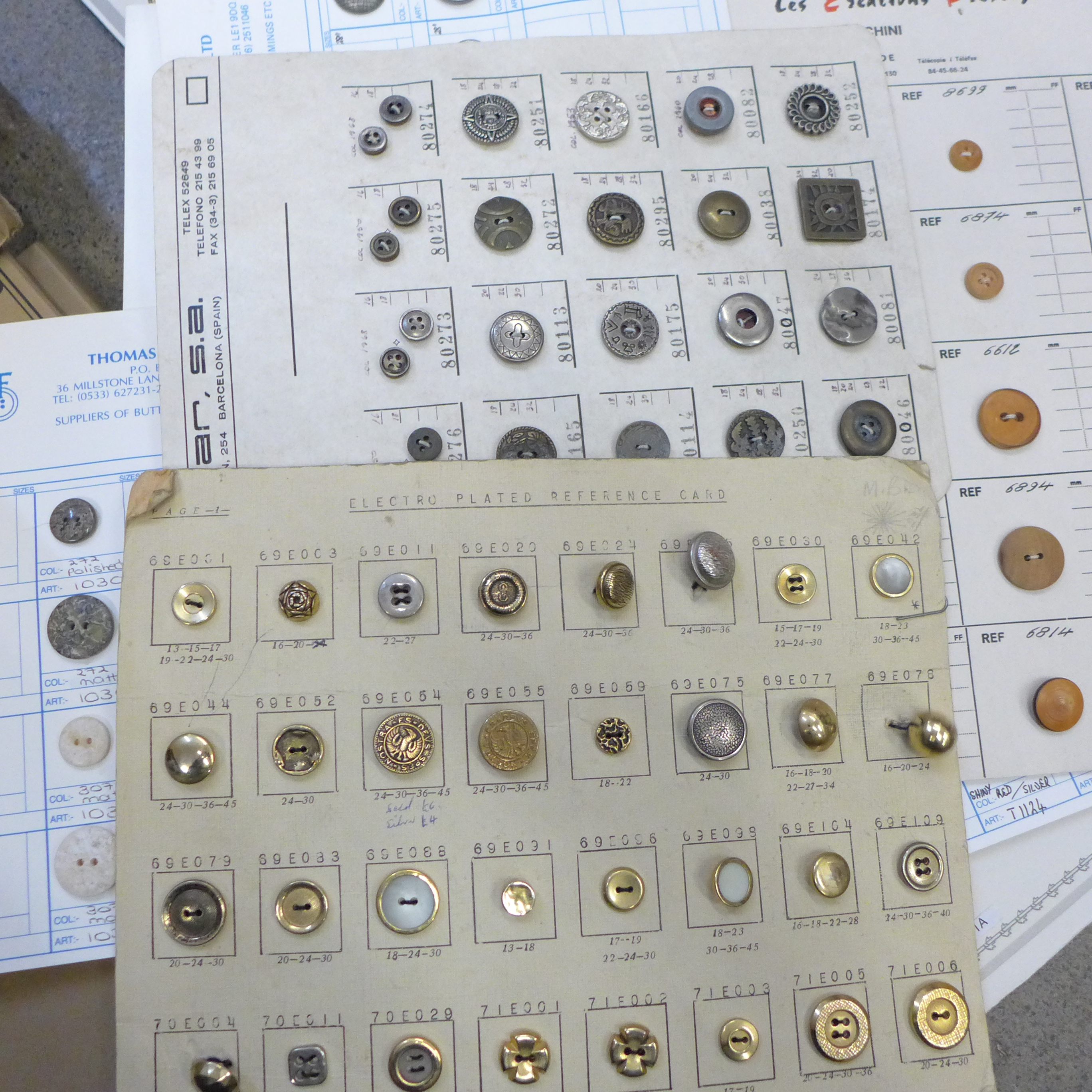 A collection of lace, fastener and buttons merchant sample folders, all vintage - Image 9 of 10