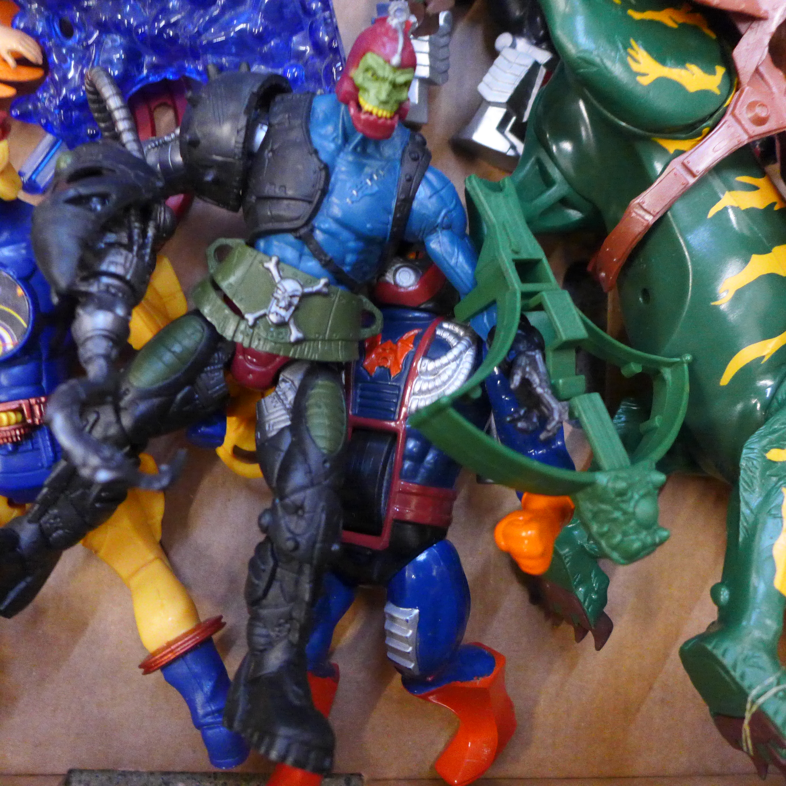 A collection of nineteen original Mattel He-Man/Masters of the Universe articulated figures from the - Image 4 of 5