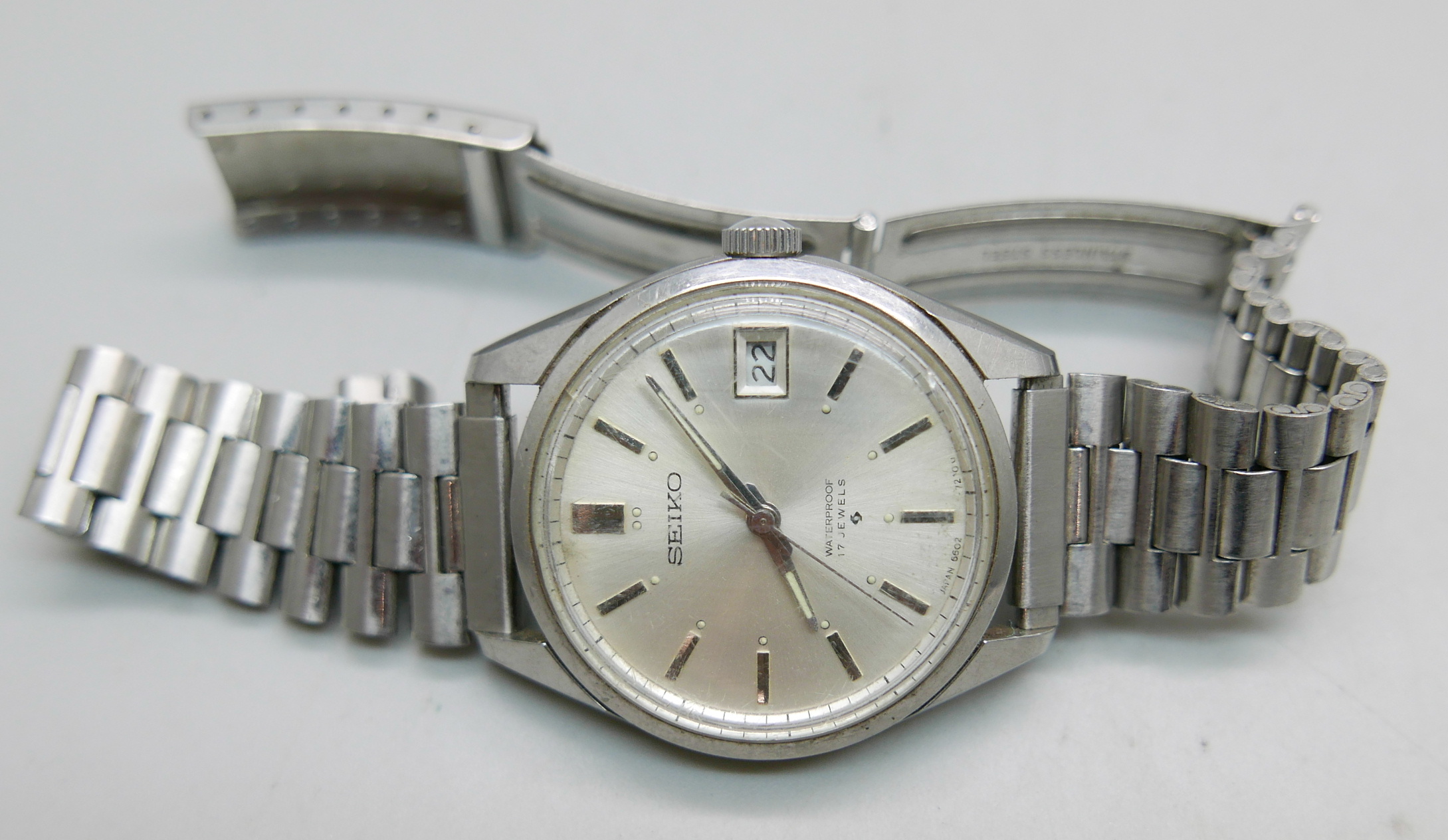 A gentleman's Seiko 17 jewels date wristwatch - Image 3 of 3