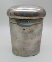 A gentleman's silver dressing table tidy, London 1906, 130g