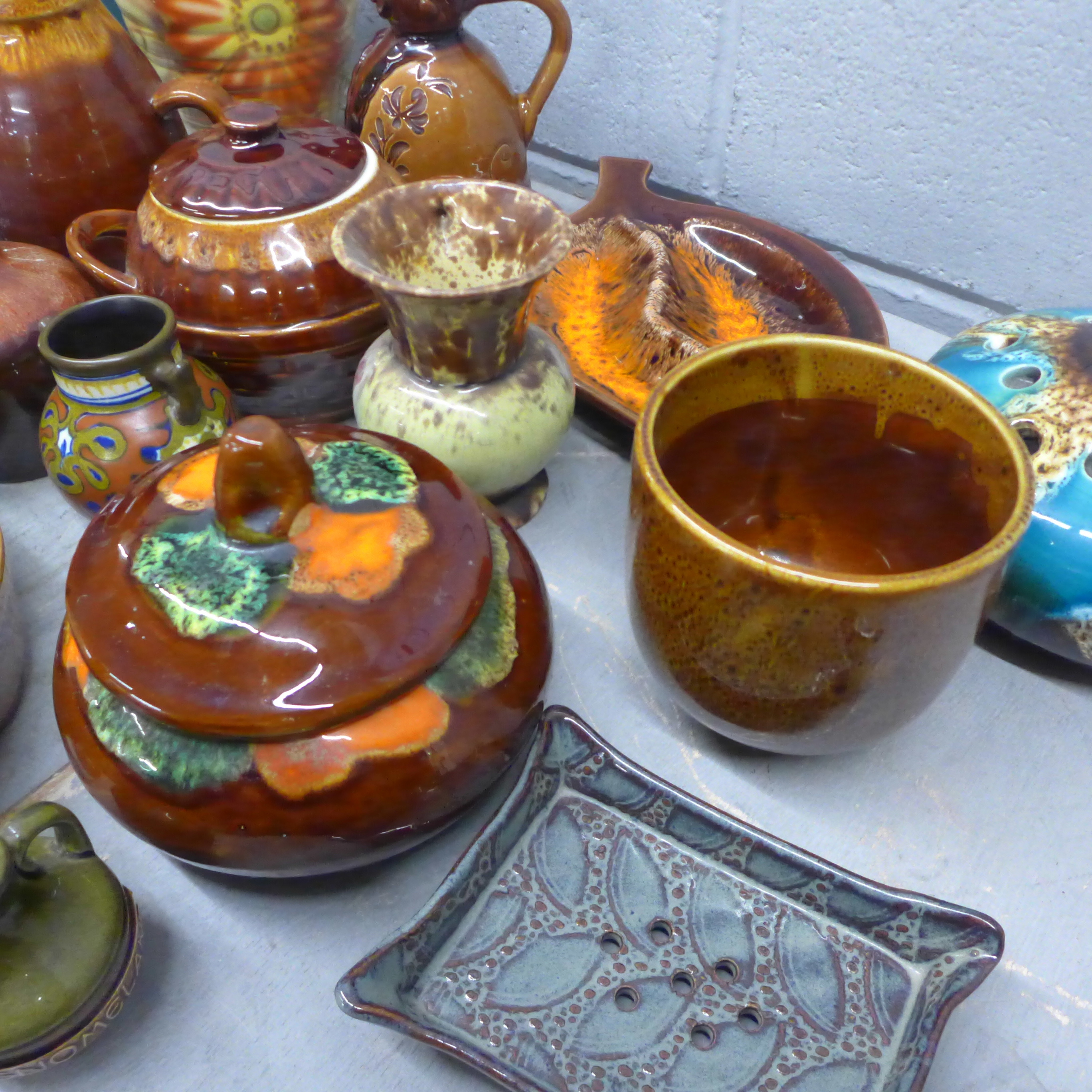 A collection of stoneware; Marius Giuge, John Chipperfield pottery, Keramikos England, etc. **PLEASE - Image 3 of 4