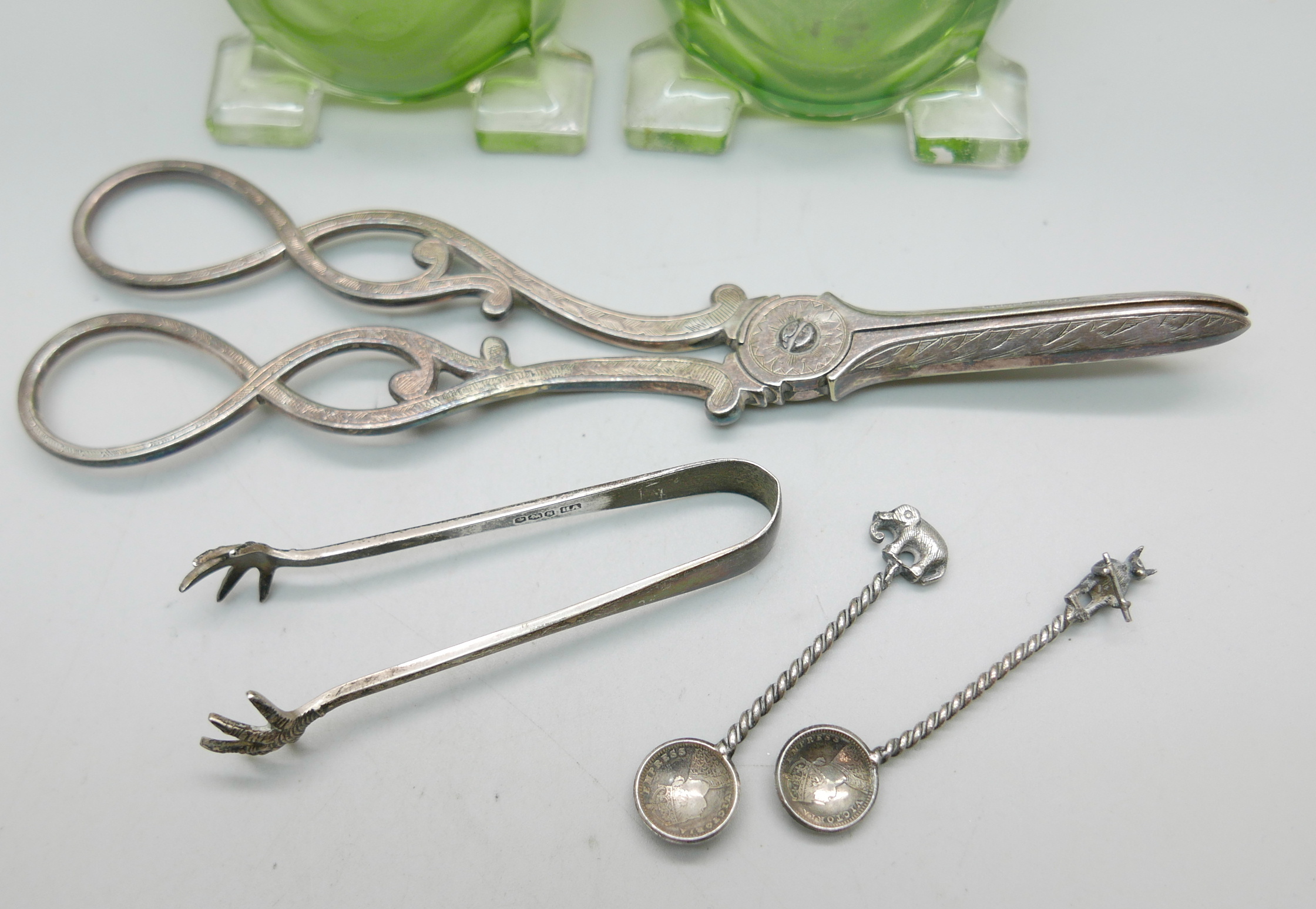 Two silver topped glass bud vases, London 1911, grape scissors, a pair of small silver claw sugar - Image 2 of 4