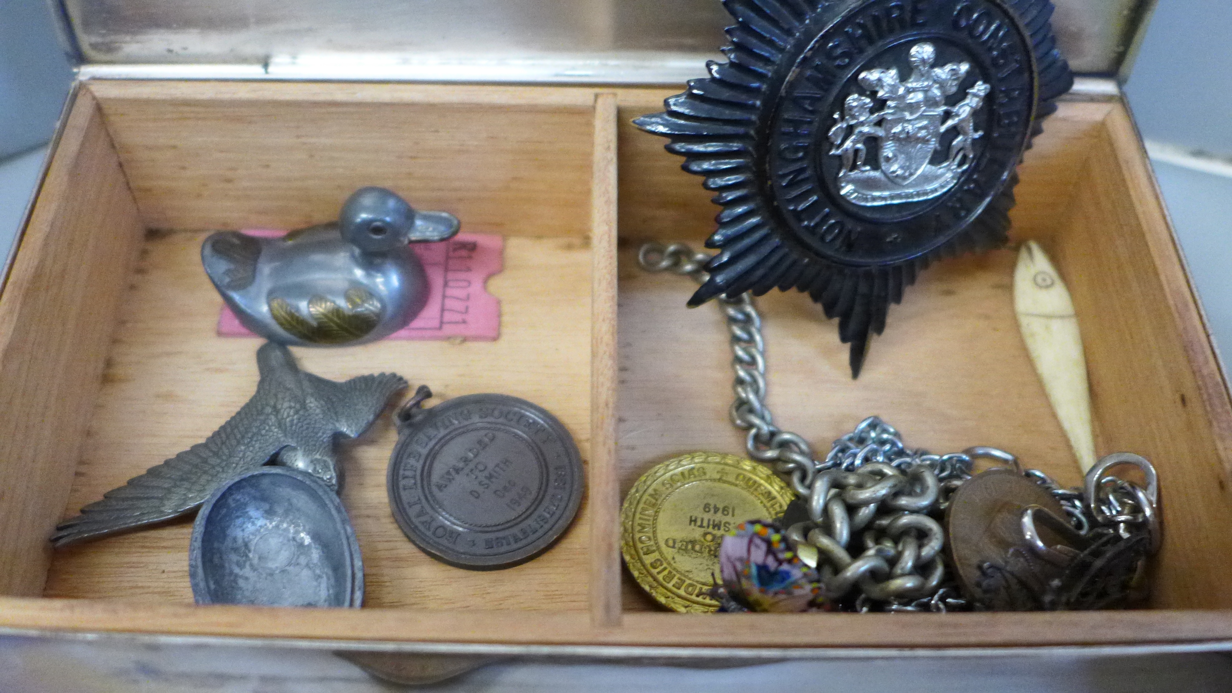 Nottinghamshire Constabulary badges, other badges, coins, a plated box, etc. - Image 4 of 4