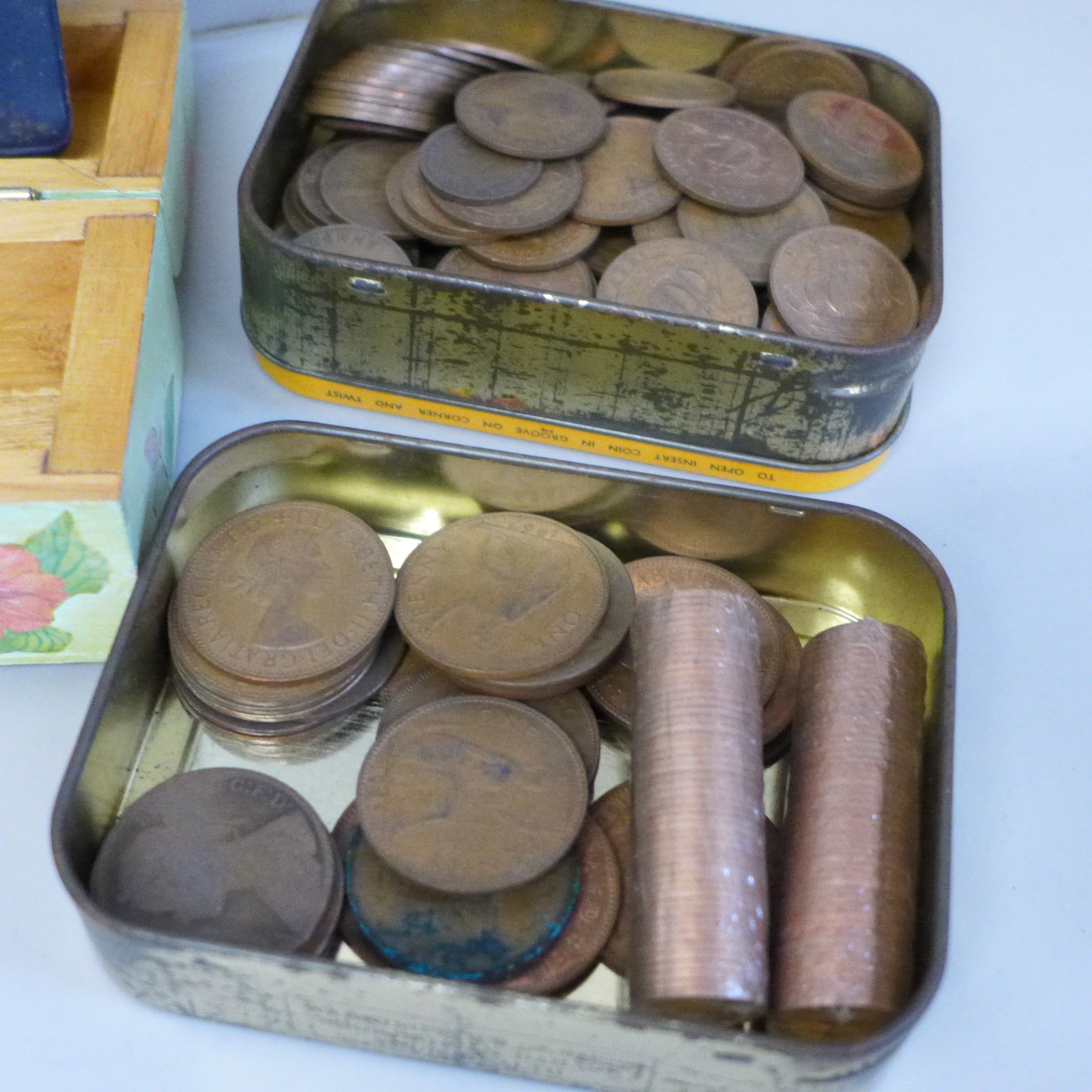 Nottinghamshire Constabulary badges, other badges, coins, a plated box, etc. - Image 2 of 4