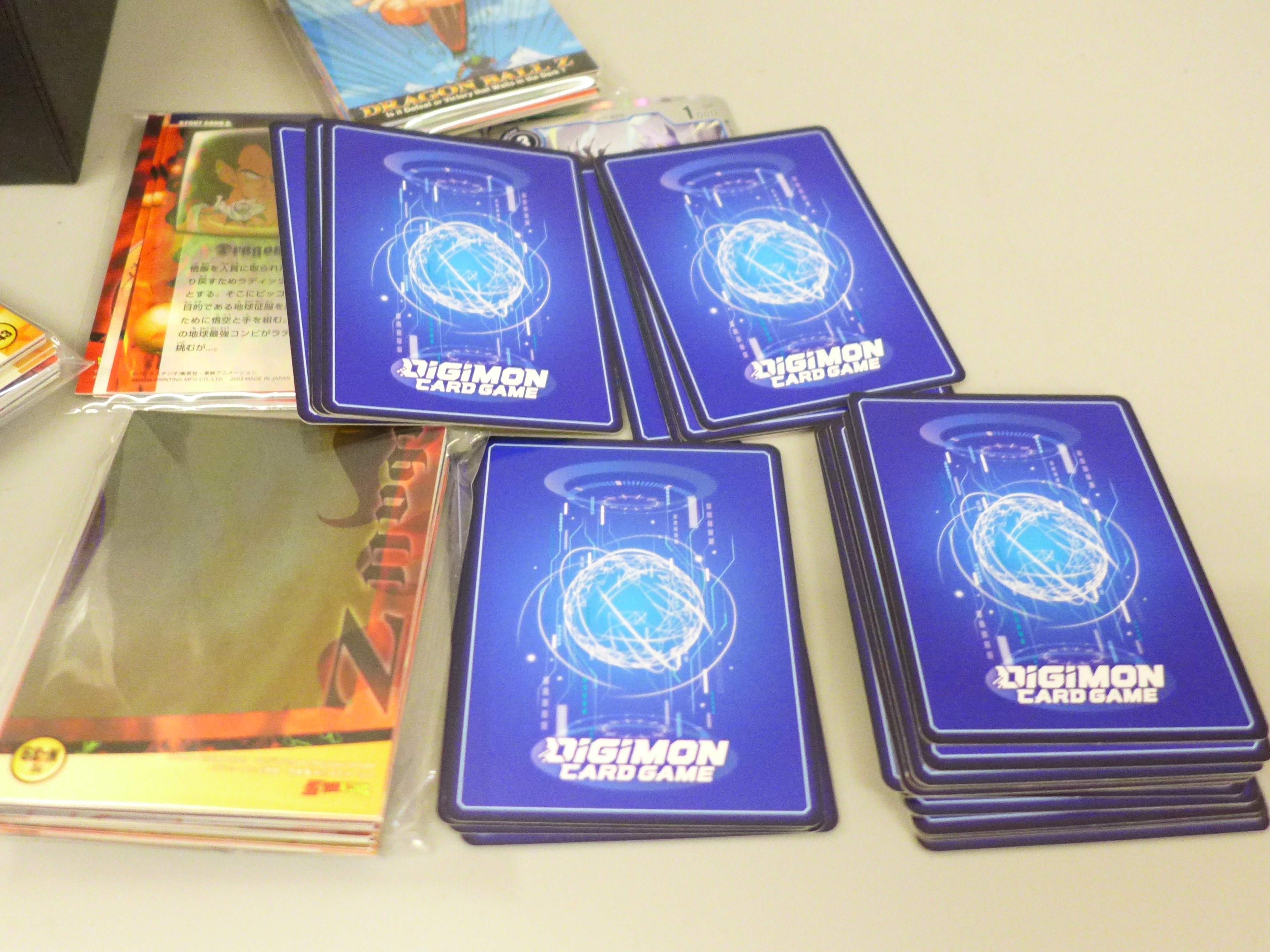 A collection of Dragon Ball Z cards - Image 2 of 3
