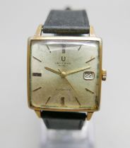 A gentleman's Universal automatic square cased wristwatch with date aperture, 27mm case