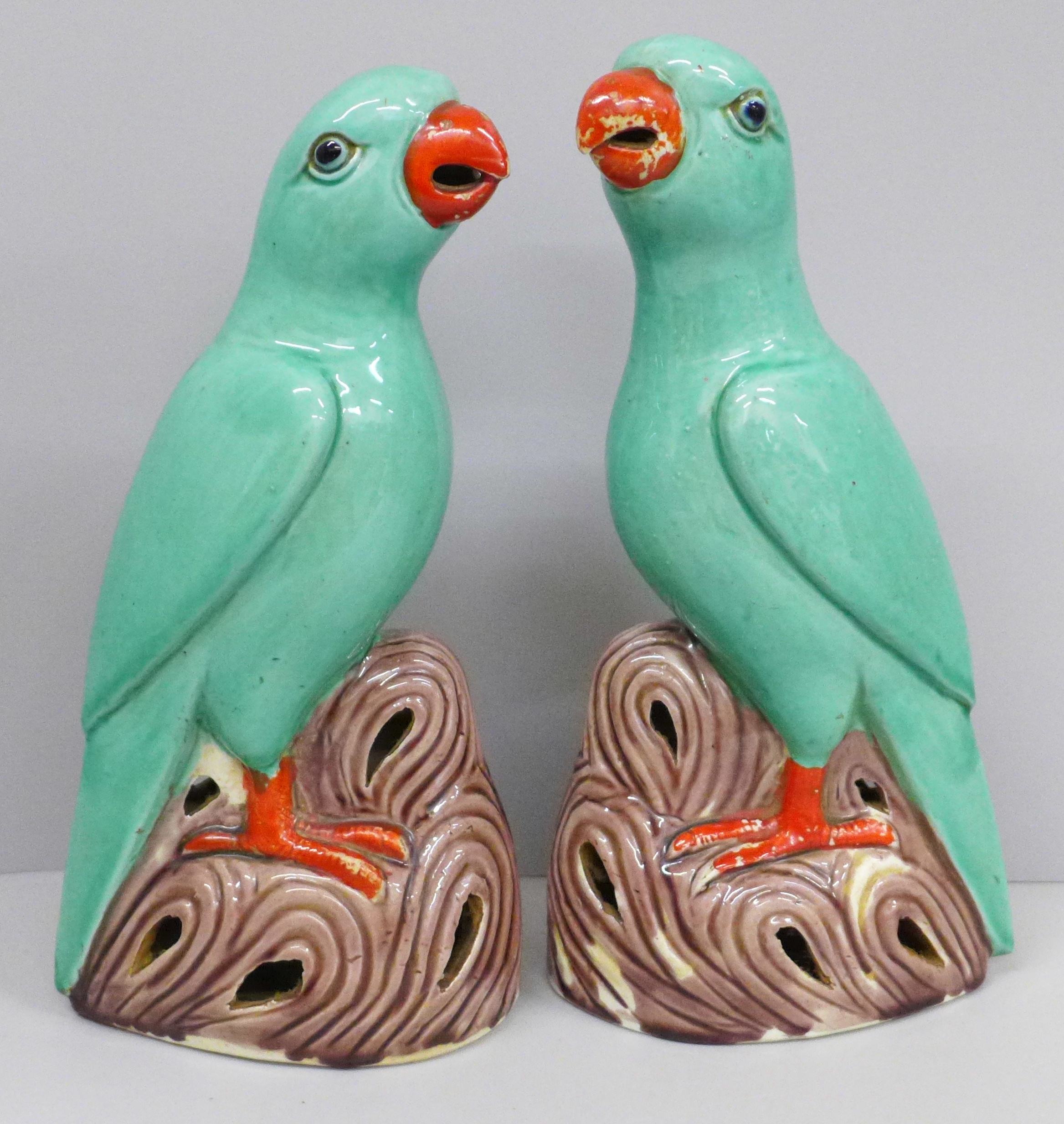 A pair of Chinese polychrome porcelain models of parrots, 22cm - Image 2 of 5