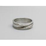 A 950 platinum and 28 diamond ring, 7.9g, M